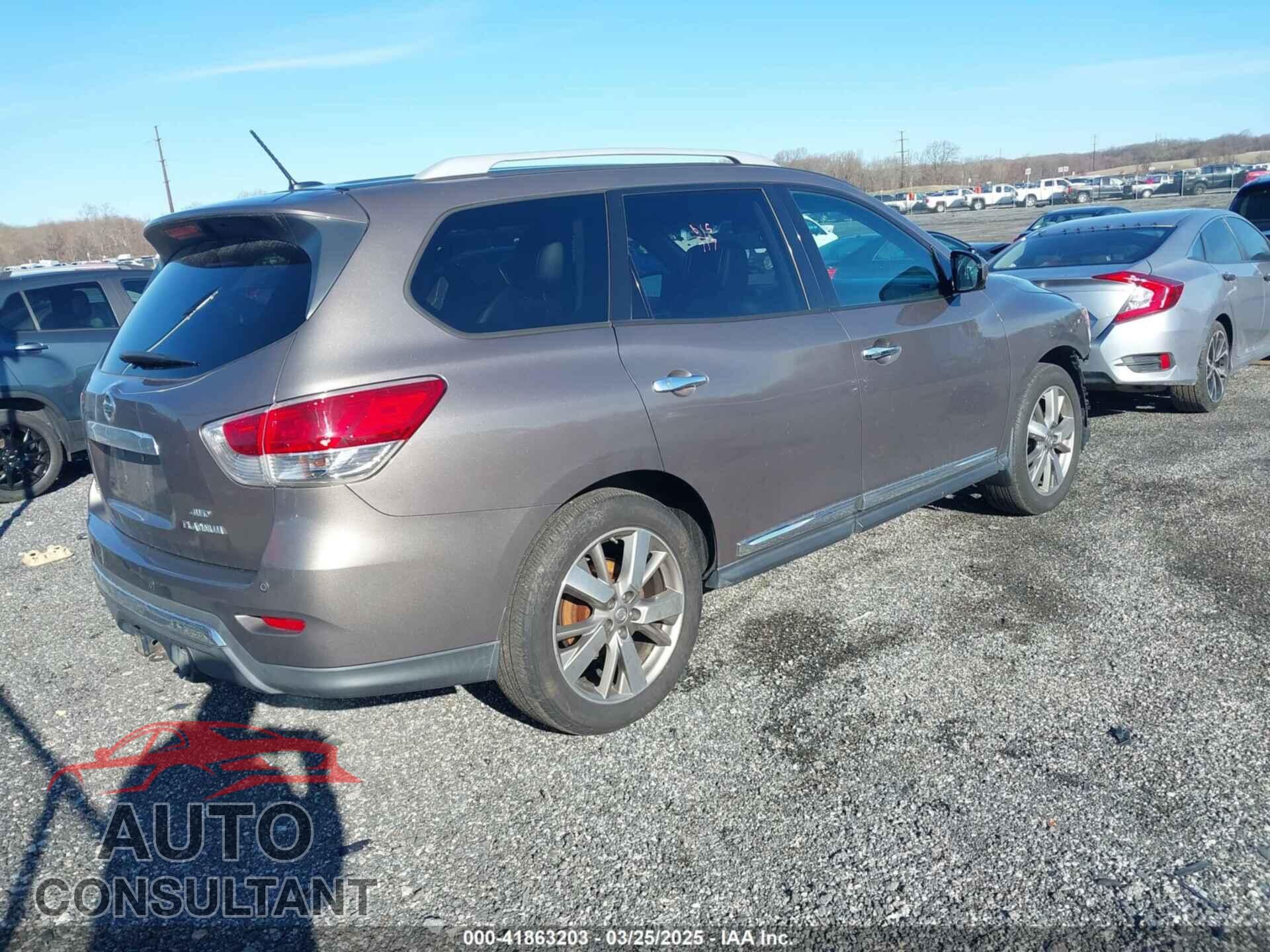 NISSAN PATHFINDER 2014 - 5N1AR2MM2EC611720