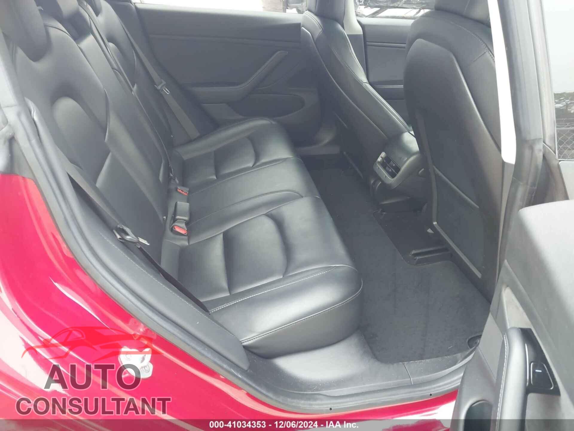 TESLA MODEL 3 2018 - 5YJ3E1EB6JF117356