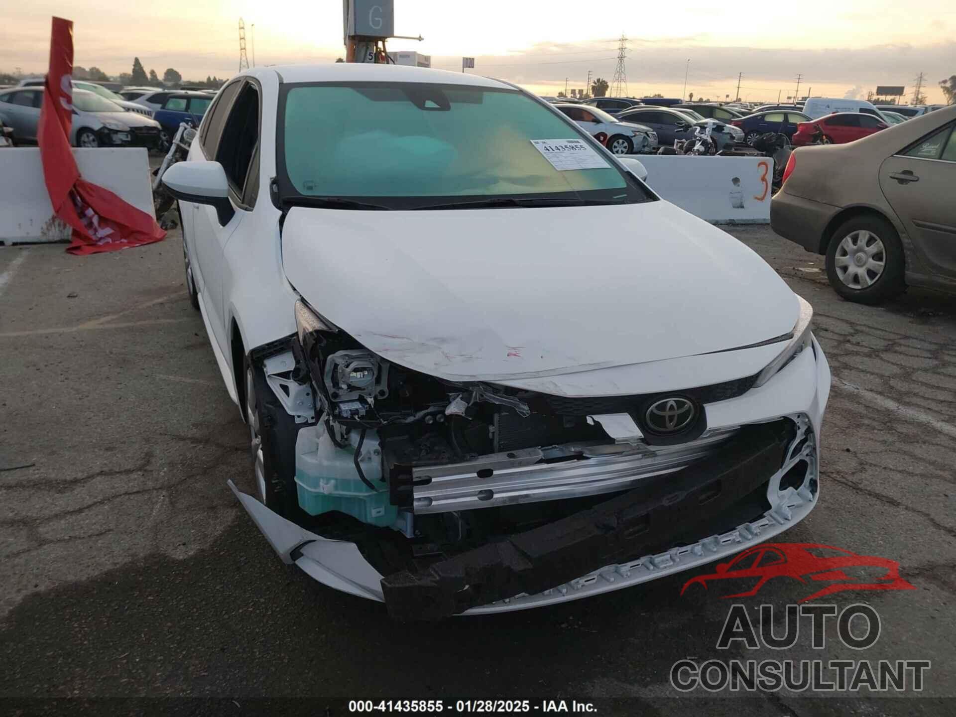 TOYOTA COROLLA 2022 - JTDEPMAE1N3025305