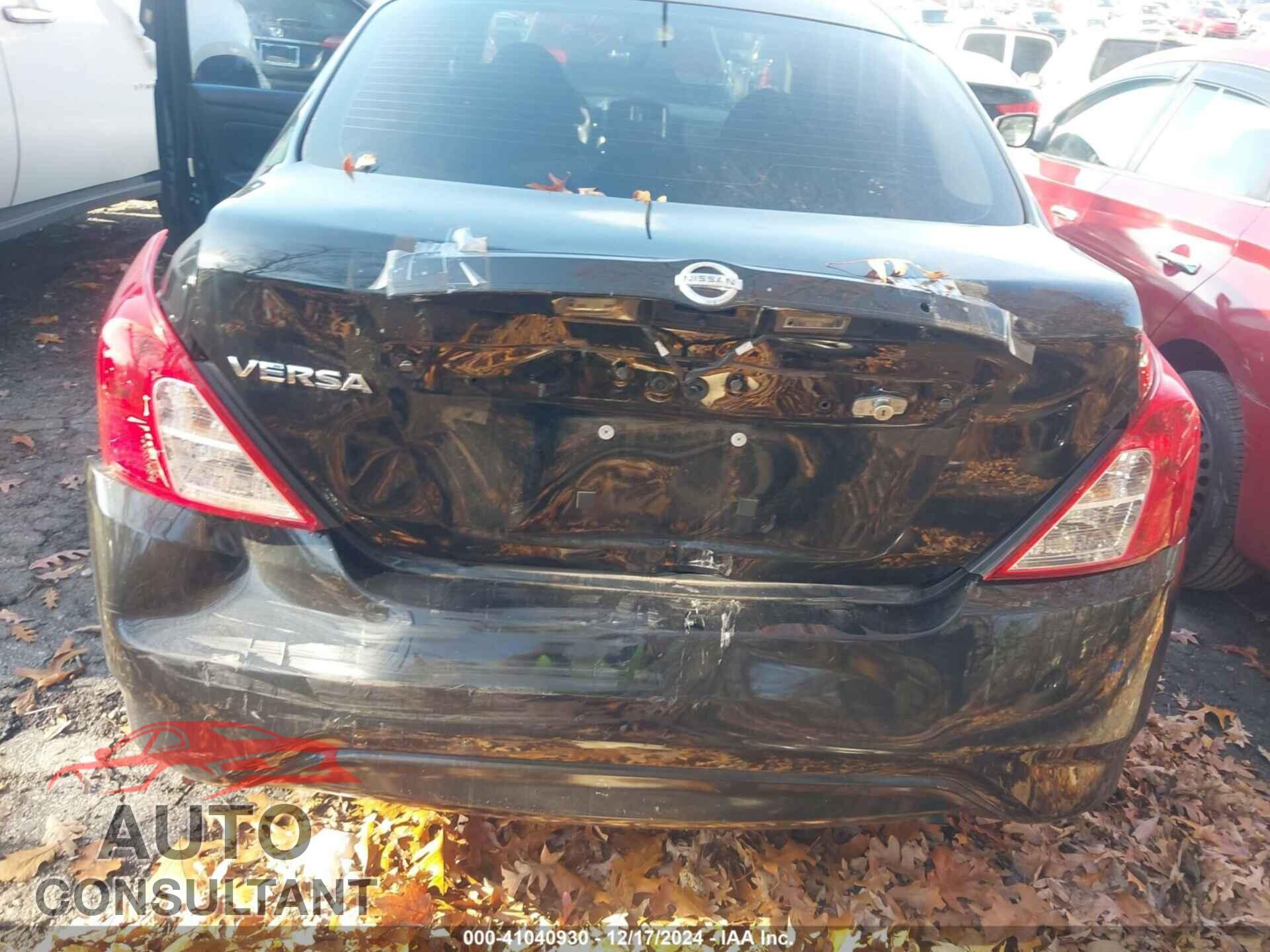 NISSAN VERSA 2017 - 3N1CN7AP3HL855697