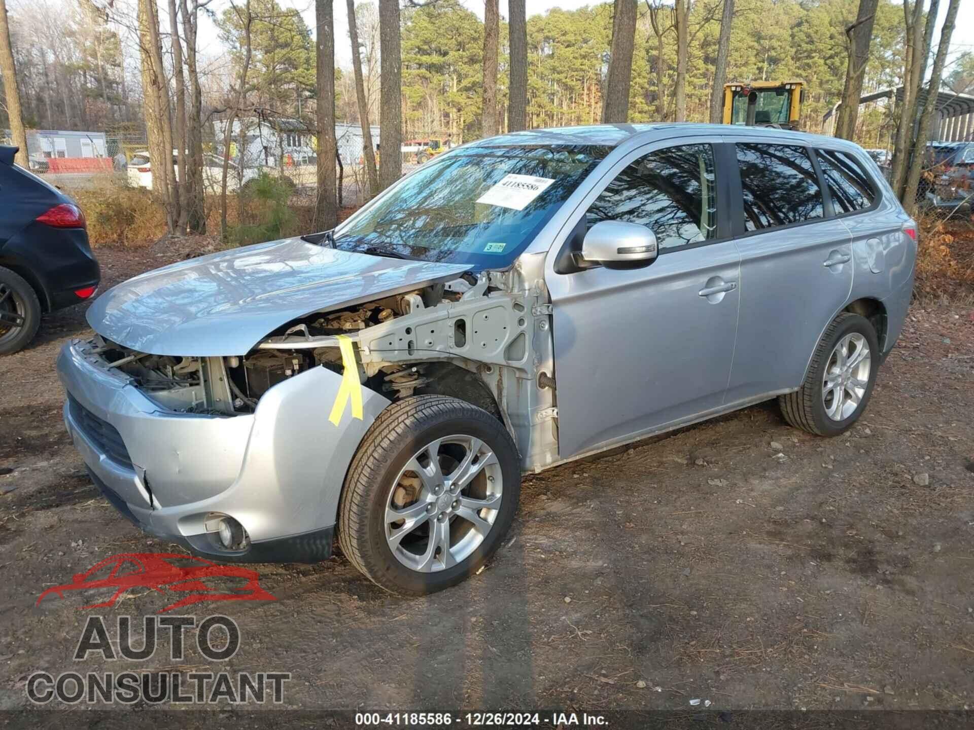 MITSUBISHI OUTLANDER 2014 - JA4AD3A38EZ018276