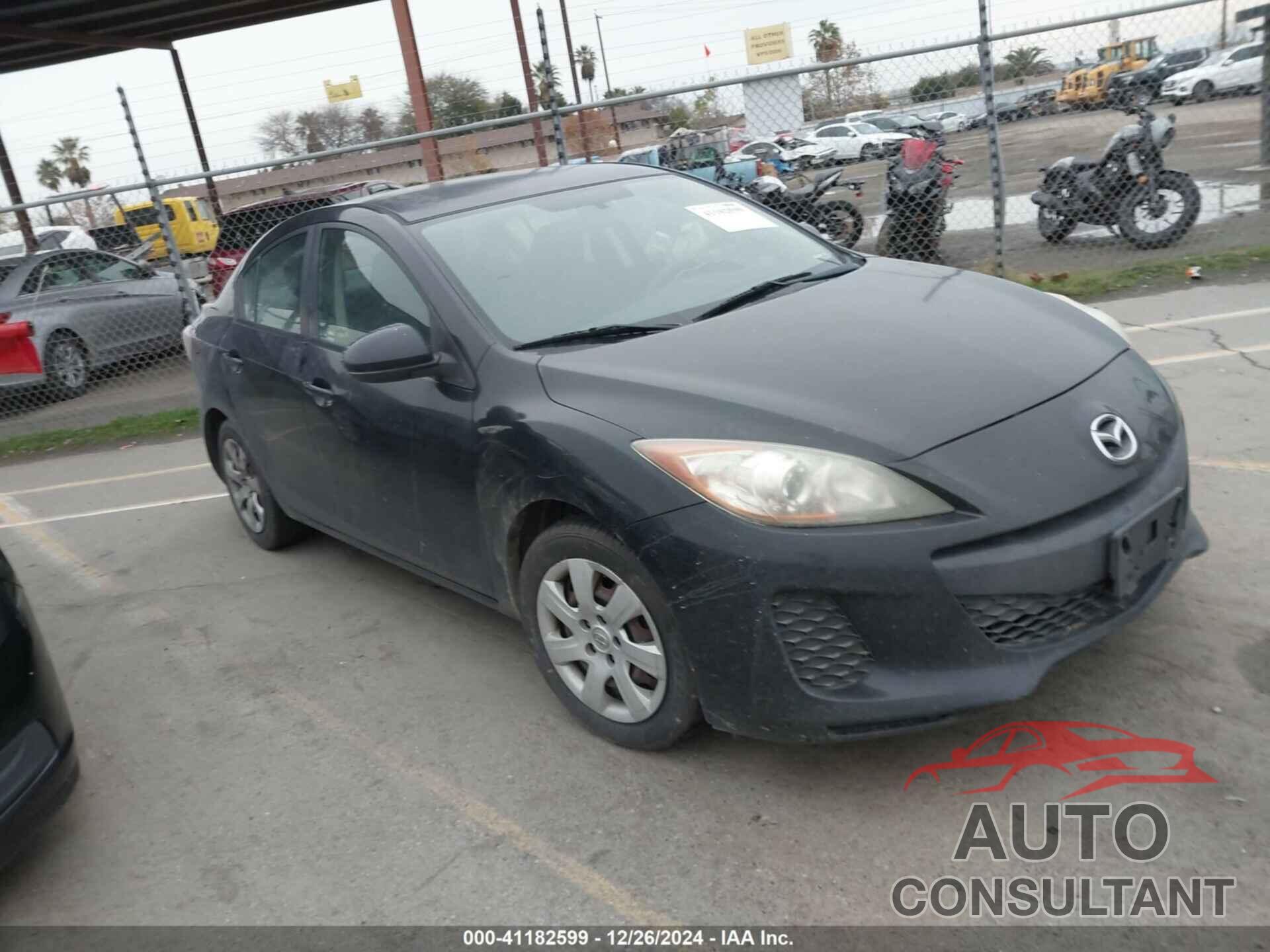 MAZDA MAZDA3 2012 - JM1BL1UGXC1523697