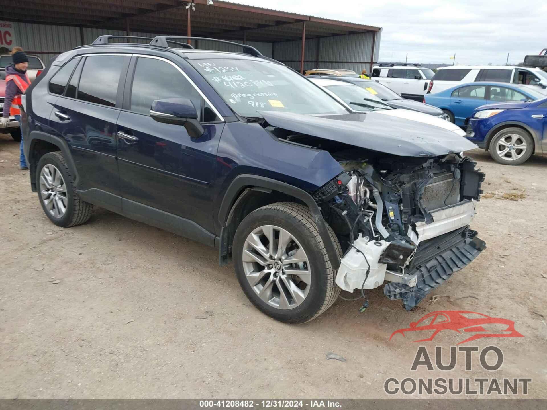 TOYOTA RAV4 2022 - 2T3Y1RFV2NW231234