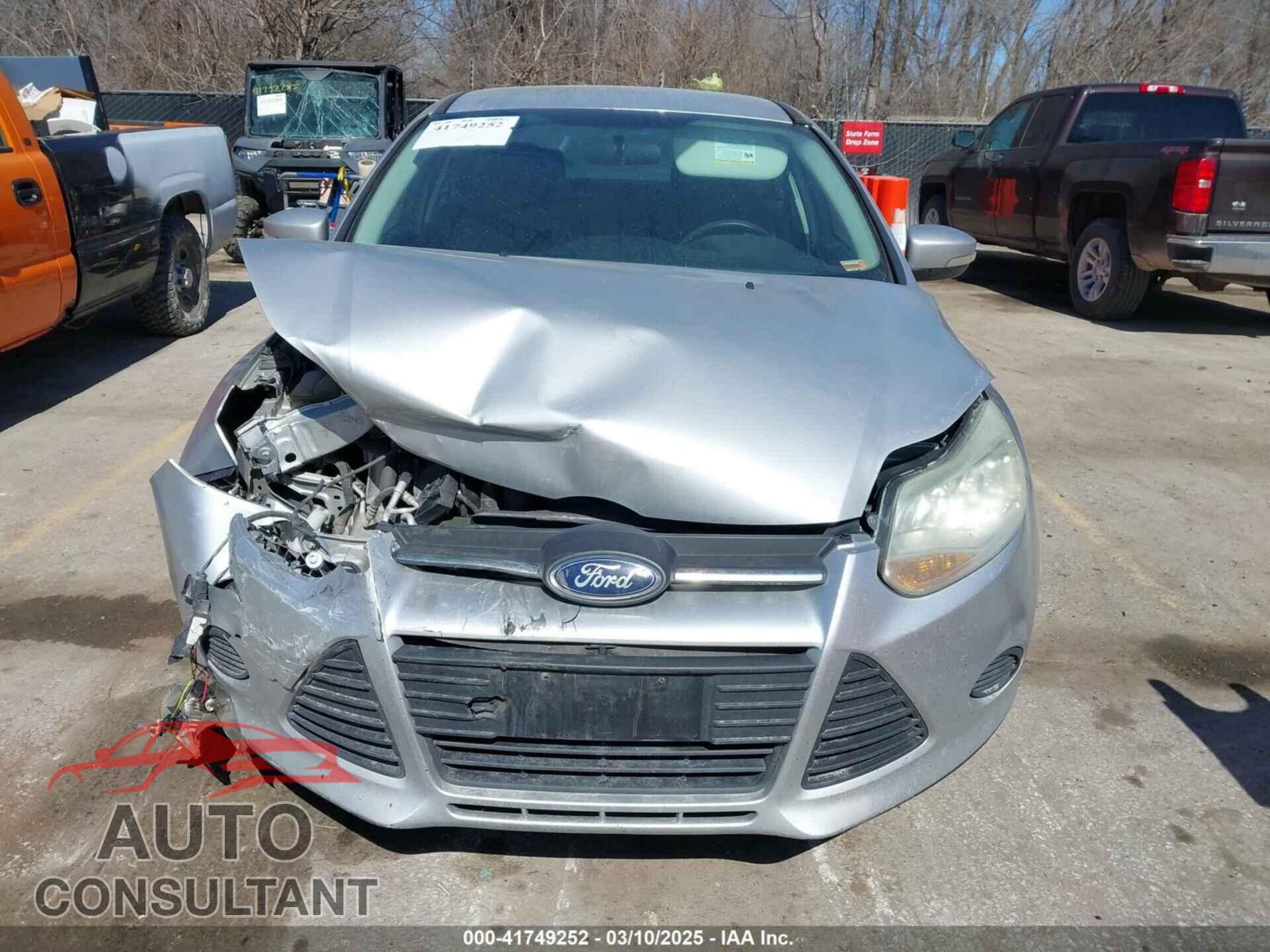 FORD FOCUS 2014 - 1FADP3F24EL239148