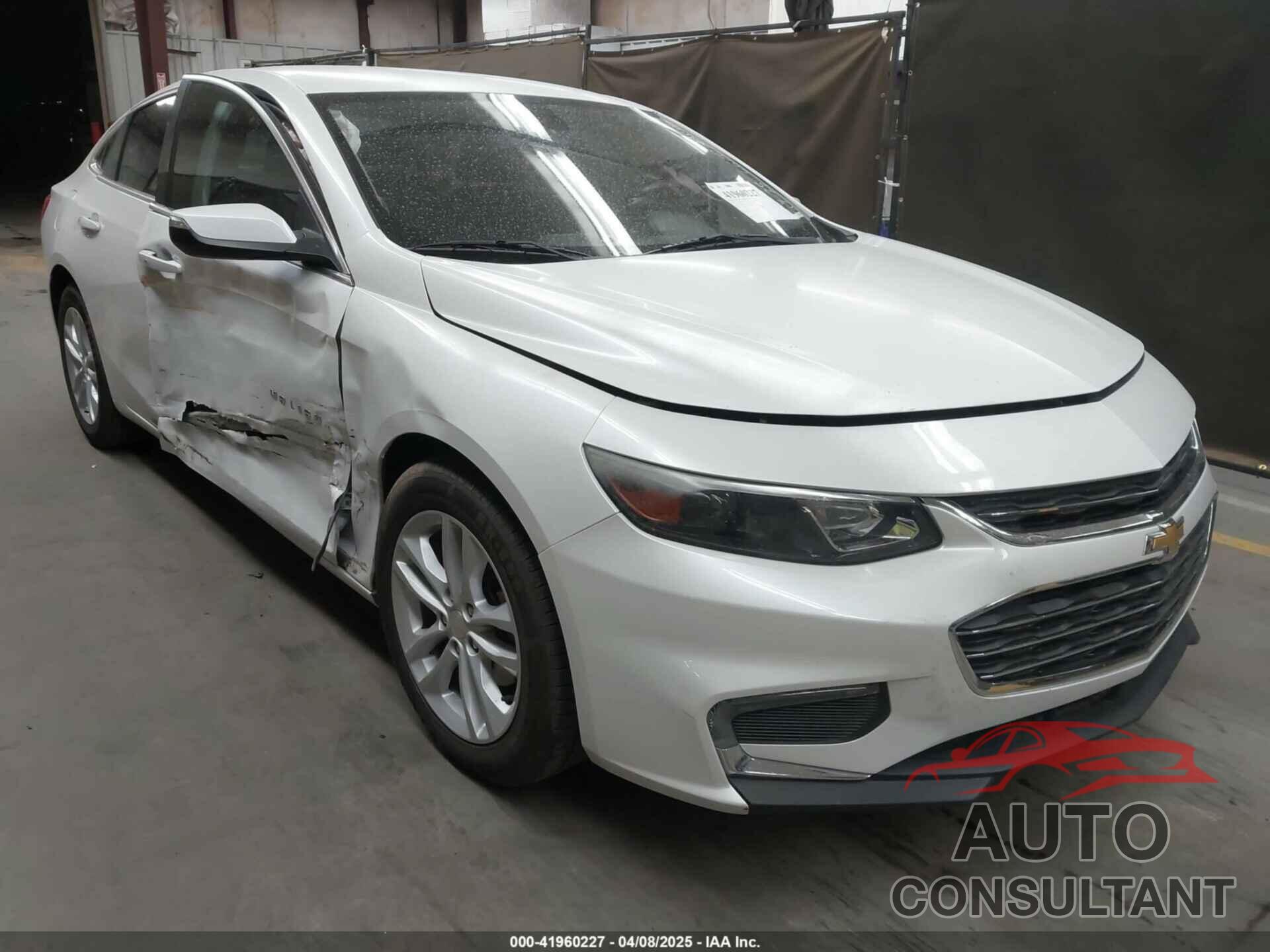 CHEVROLET MALIBU 2016 - 1G1ZE5ST1GF203752