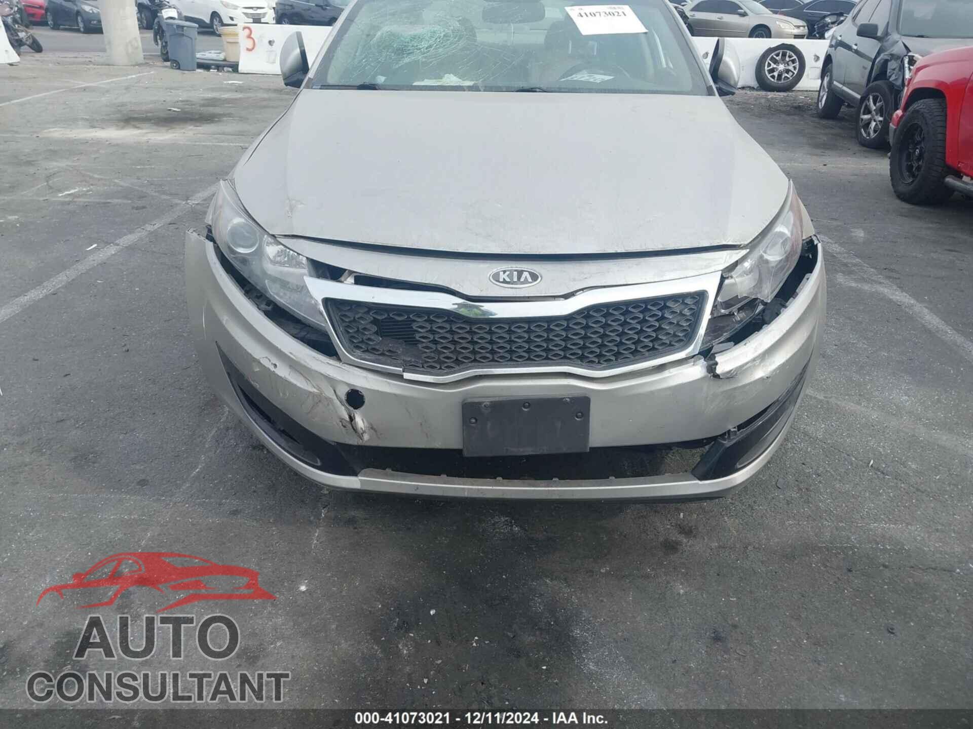 KIA OPTIMA 2011 - KNAGN4A74B5072664
