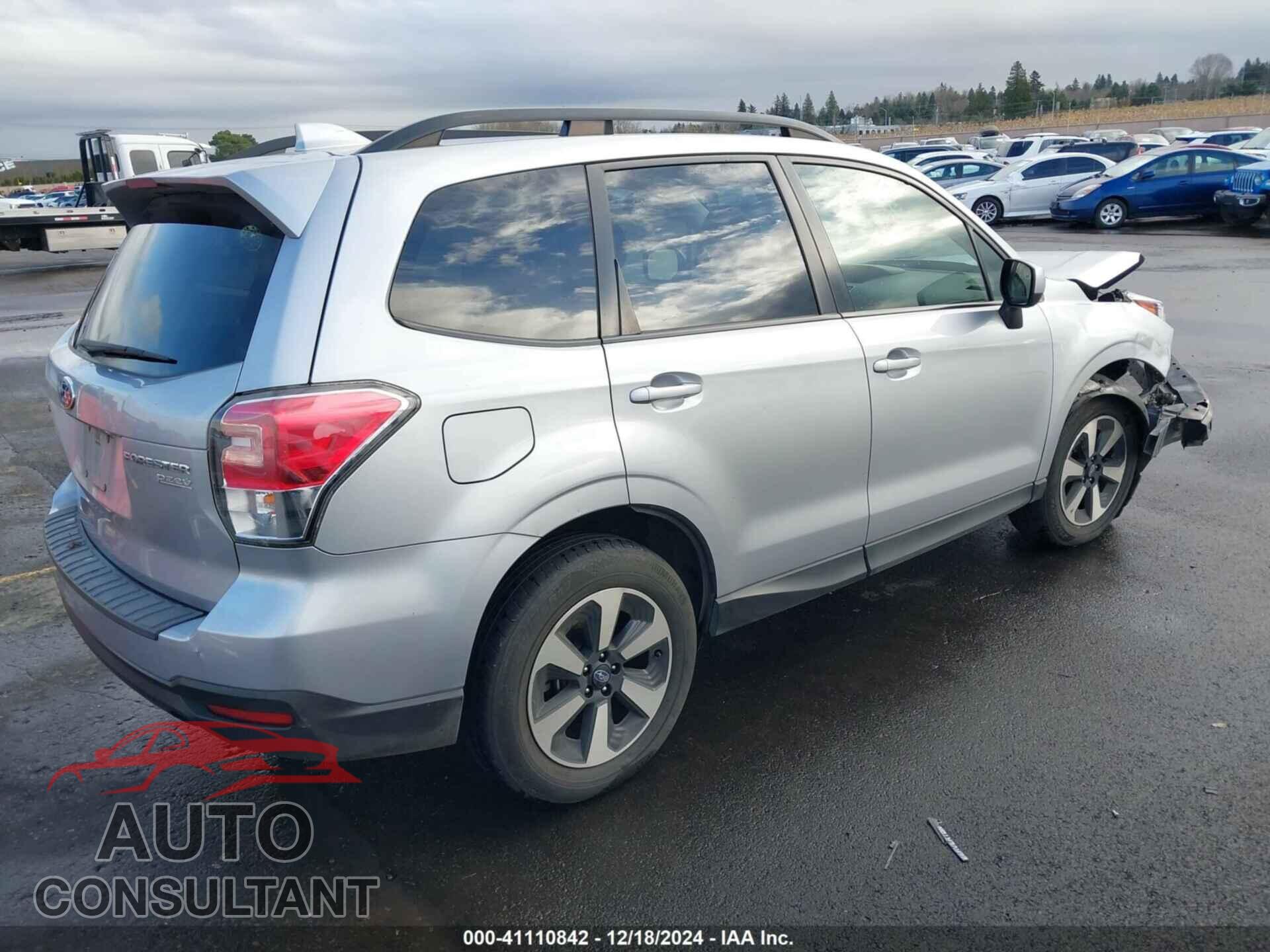 SUBARU FORESTER 2017 - JF2SJAEC2HH411963