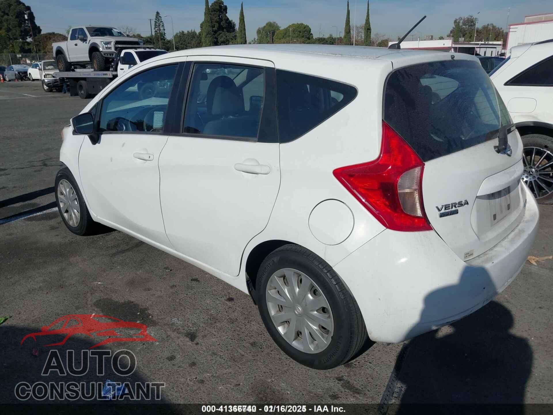 NISSAN VERSA NOTE 2015 - 3N1CE2CP5FL415302