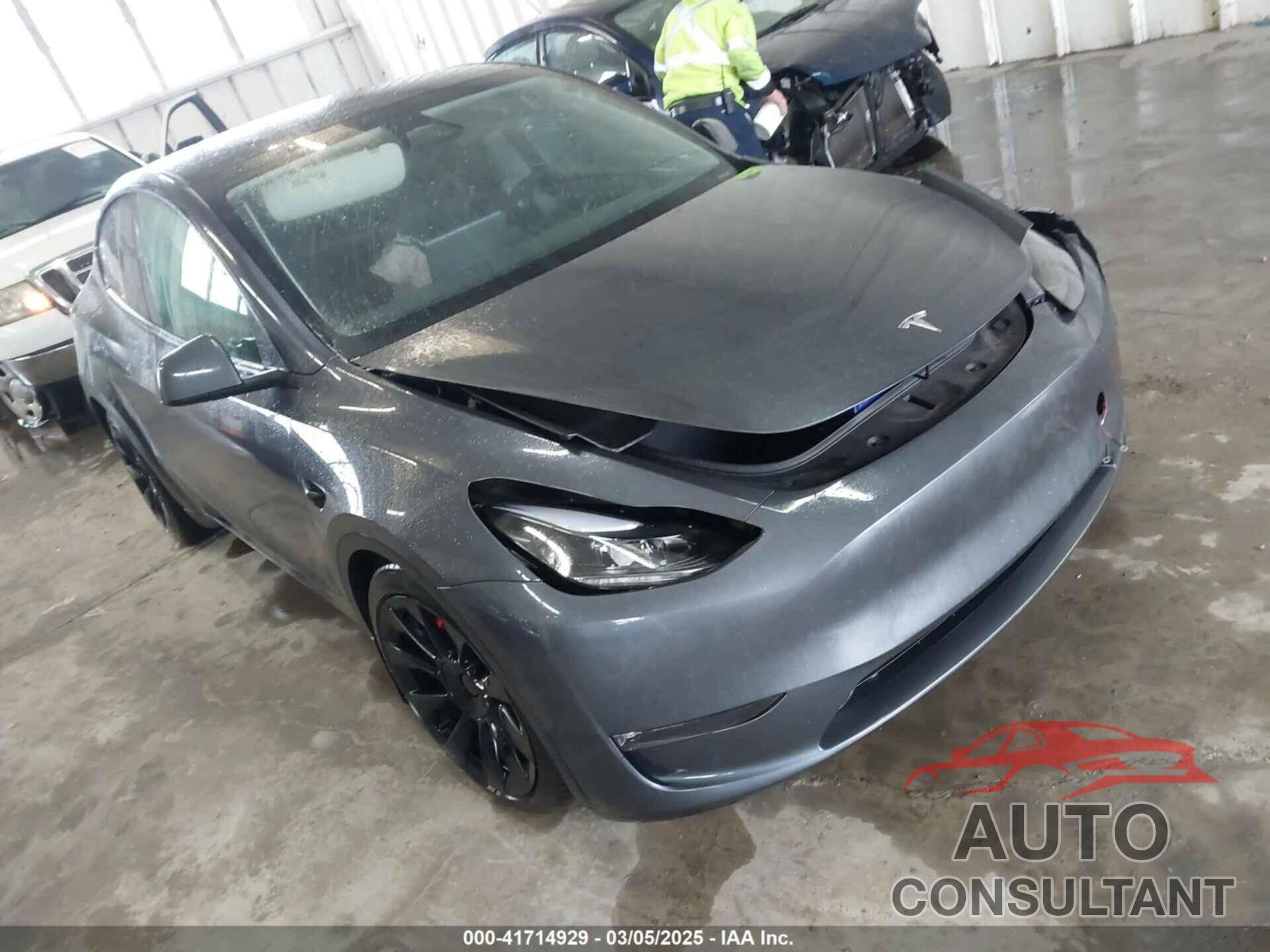 TESLA MODEL Y 2023 - 7SAYGDEF2PF811221