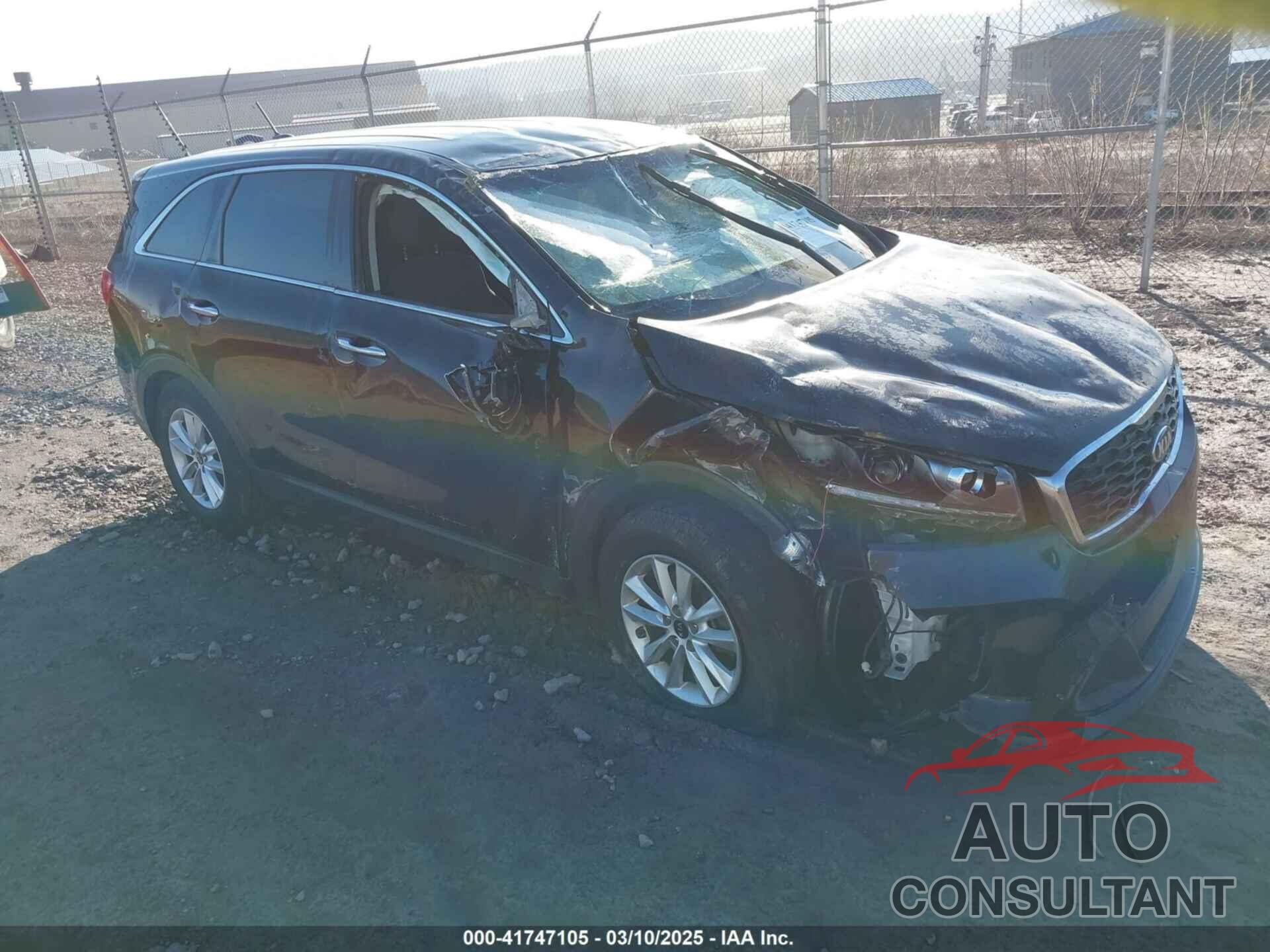 KIA SORENTO 2019 - 5XYPG4A34KG509144