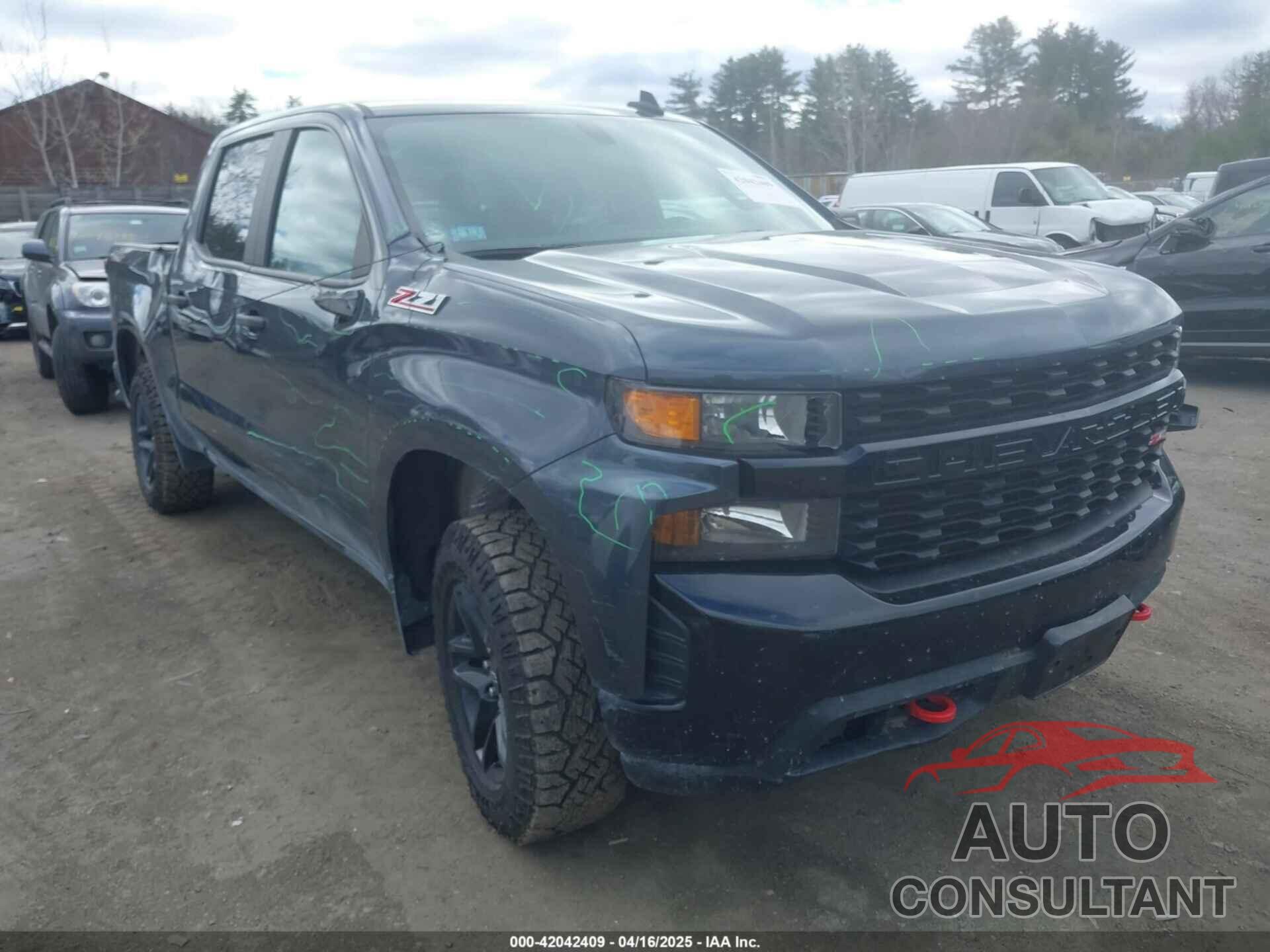 CHEVROLET SILVERADO 1500 2021 - 1GCPYCEF5MZ205577
