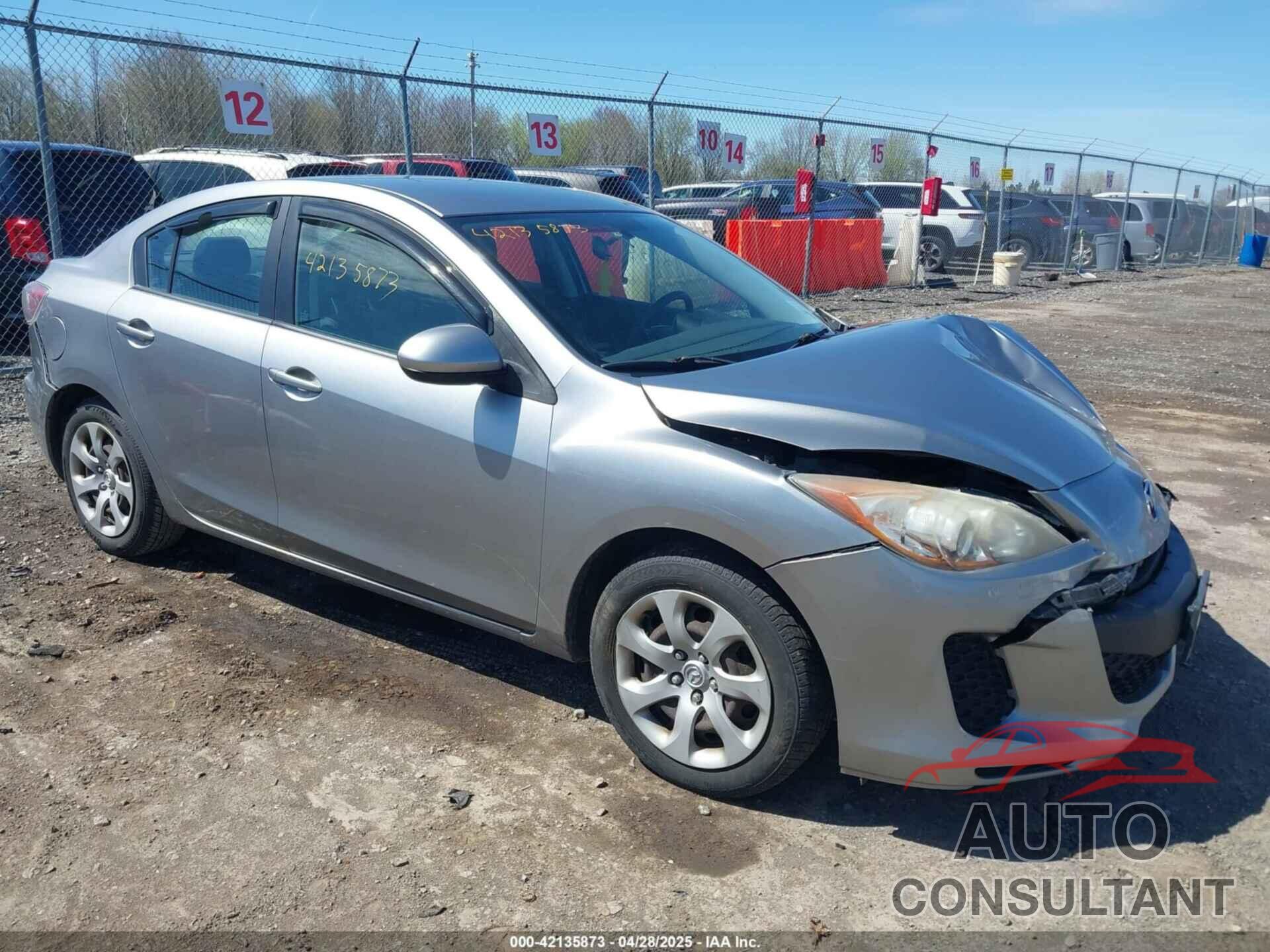 MAZDA MAZDA3 2012 - JM1BL1UG4C1538602