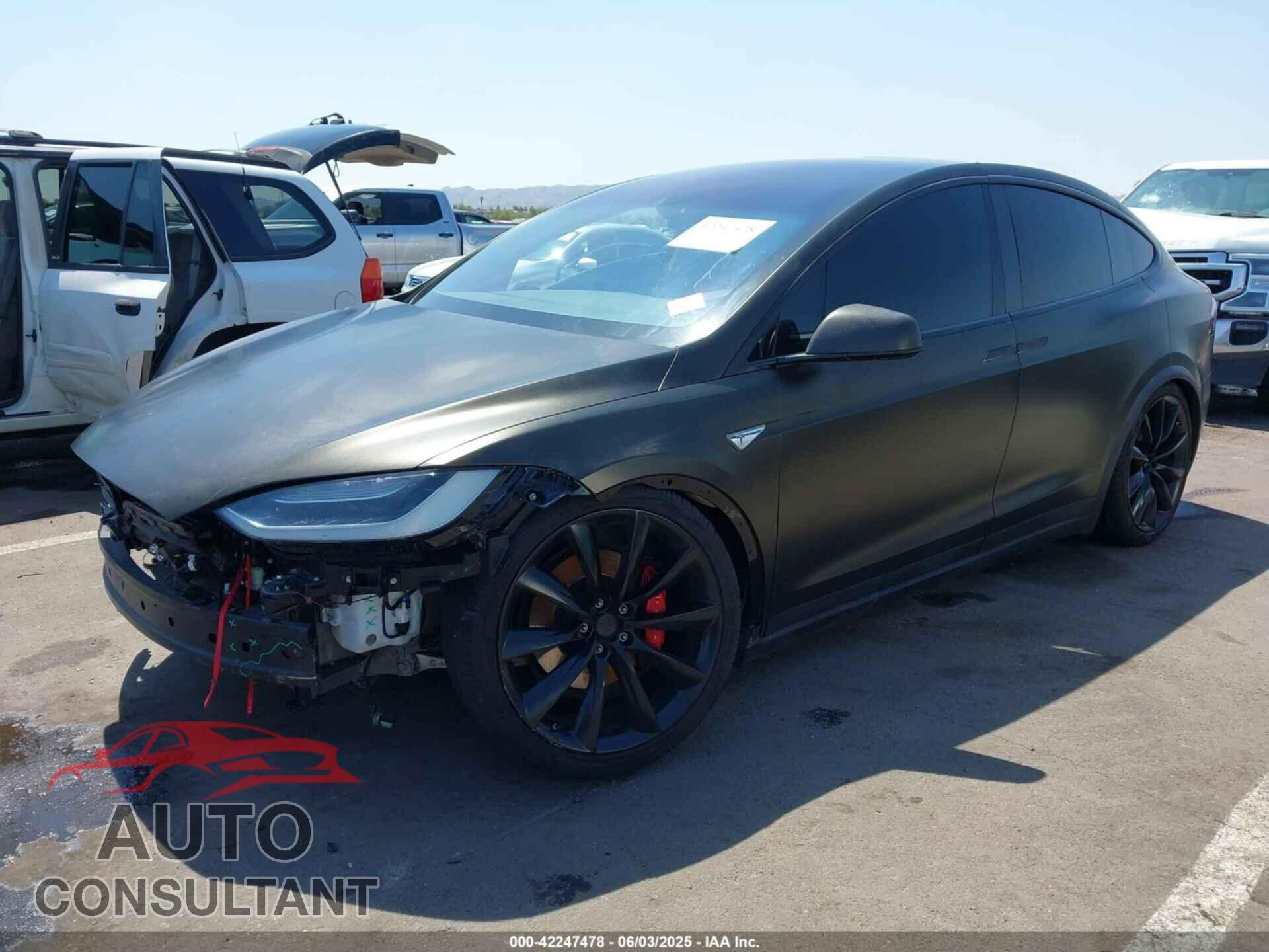 TESLA MODEL X 2016 - 5YJXCAE47GF005120