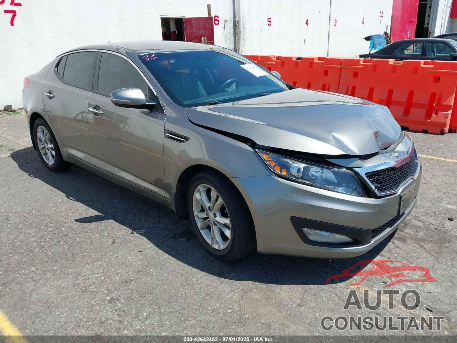 KIA OPTIMA 2013 - 5XXGM4A71DG228518