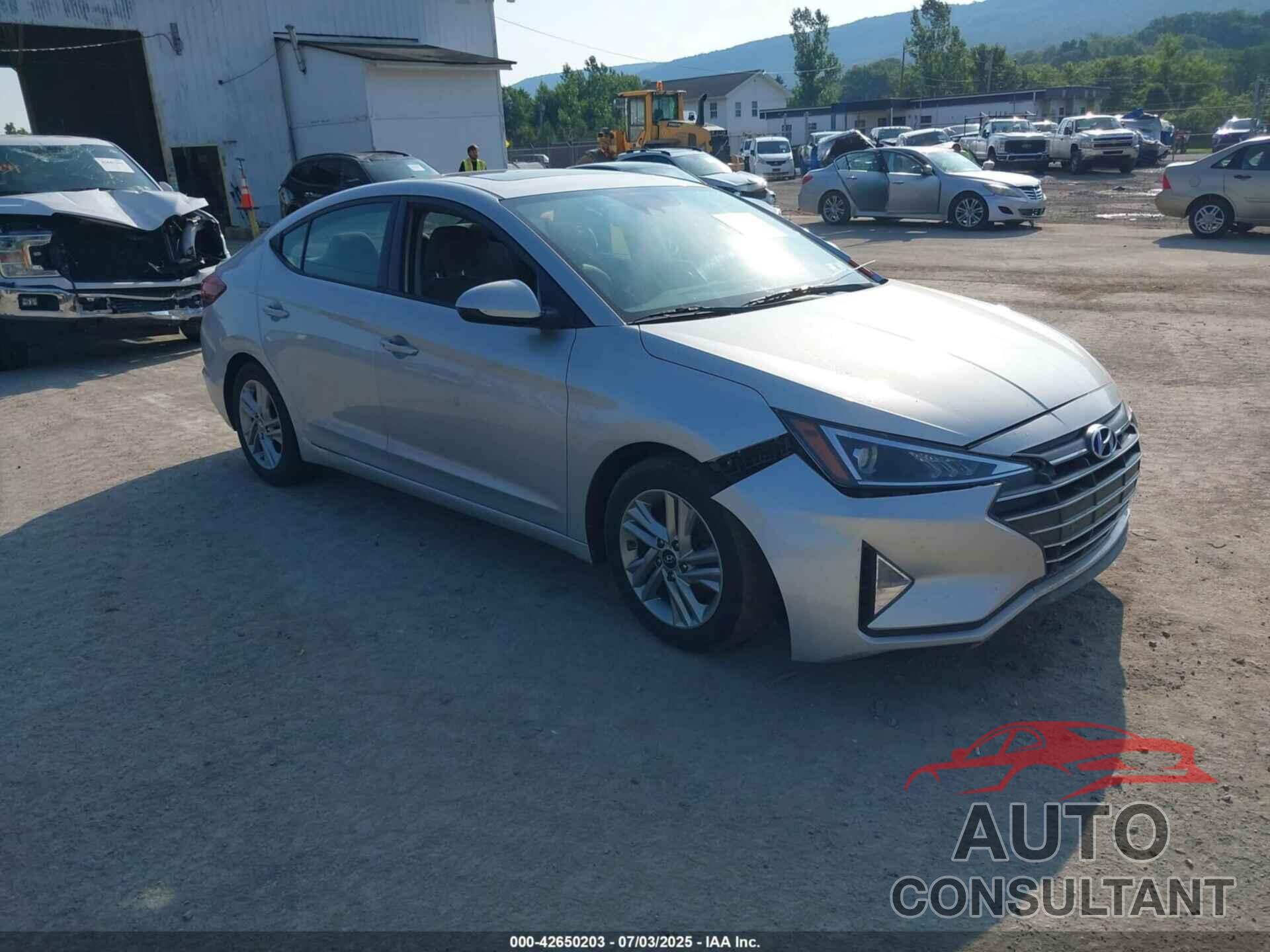 HYUNDAI ELANTRA 2020 - 5NPD84LF2LH540040