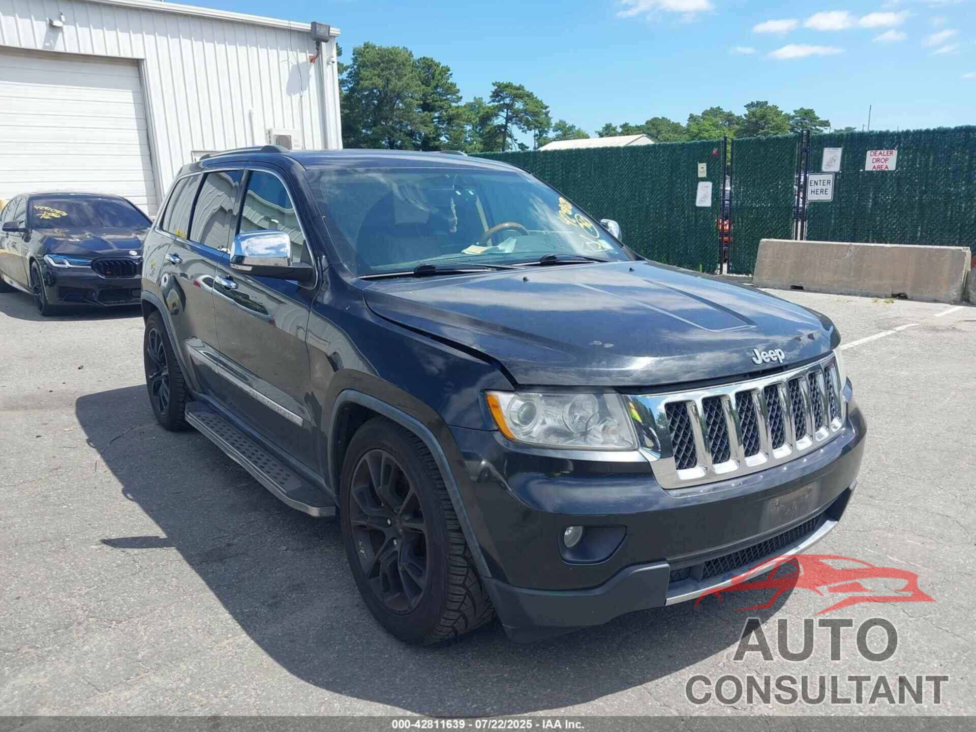 JEEP GRAND CHEROKEE 2011 - 1J4RR6GT1BC535933