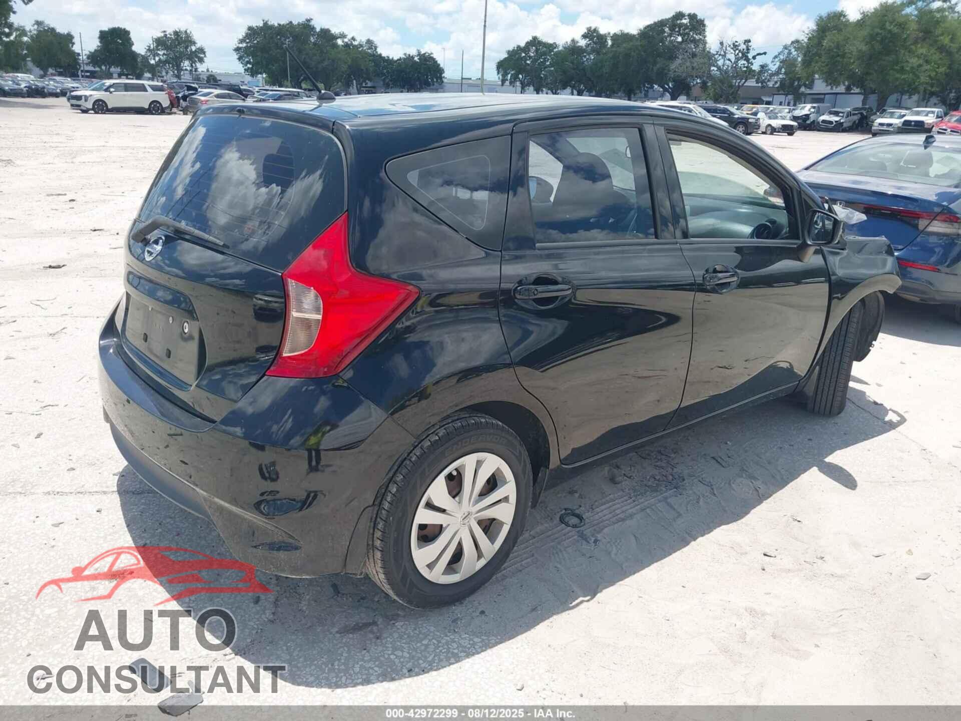 NISSAN VERSA NOTE 2018 - 3N1CE2CP1JL355530