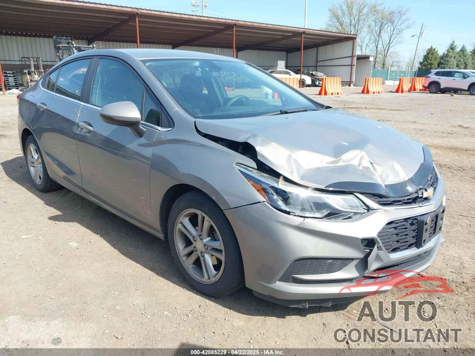 CHEVROLET CRUZE 2018 - 1G1BE5SM2J7202024