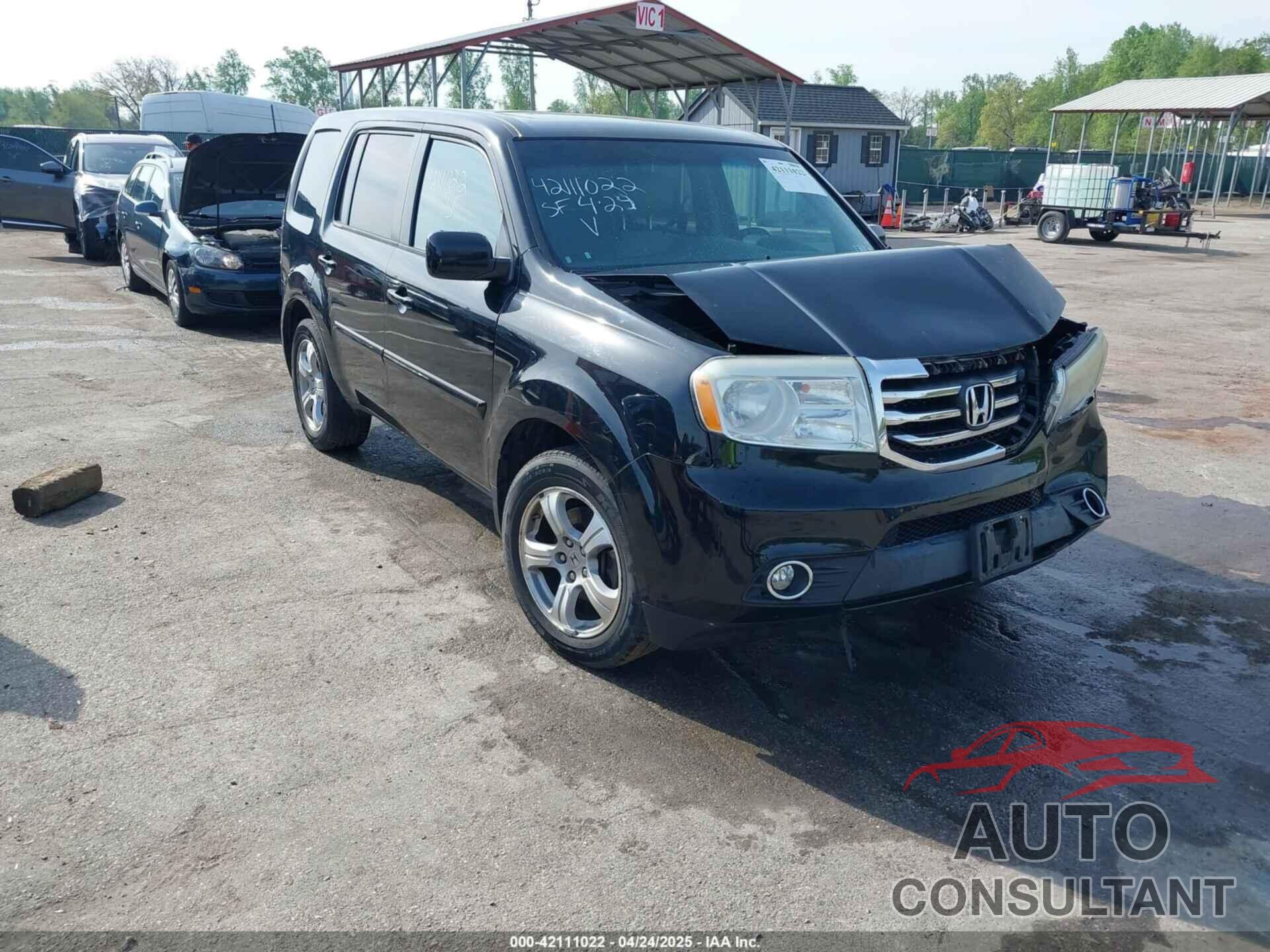 HONDA PILOT 2015 - 5FNYF4H53FB054525