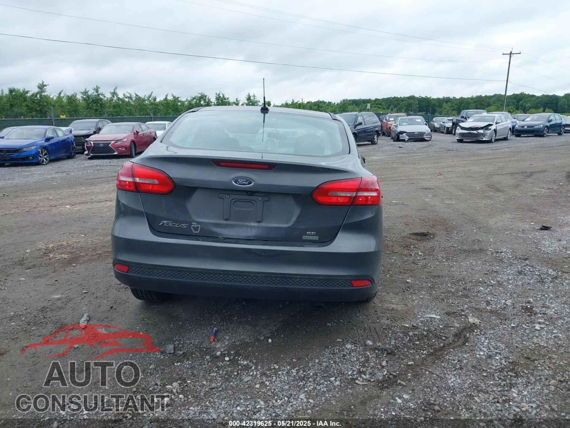FORD FOCUS 2017 - 1FADP3FE0HL345451