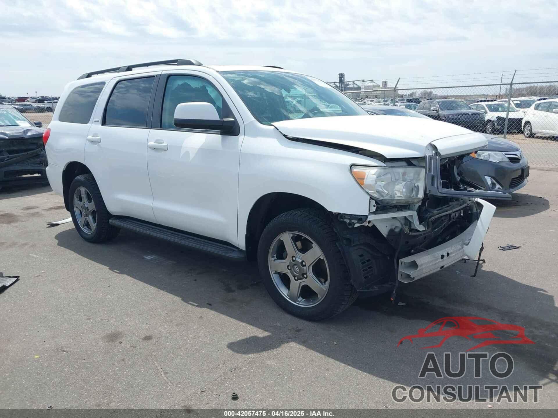 TOYOTA SEQUOIA 2013 - 5TDBW5G18DS077639