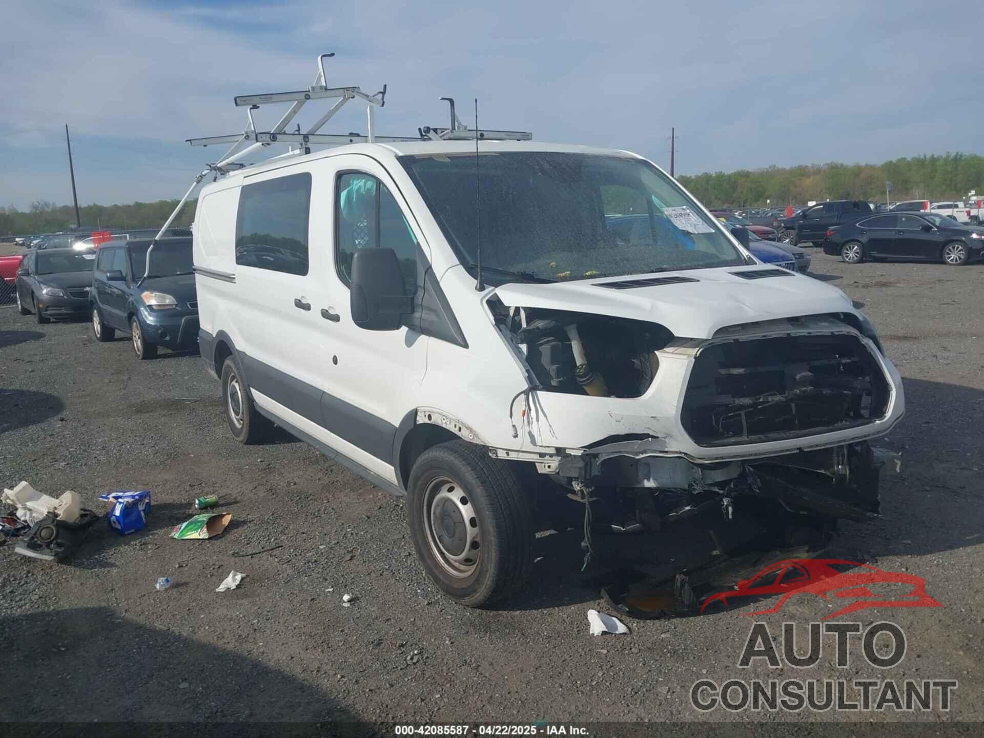 FORD TRANSIT-150 2018 - 1FTYE1YM1JKB29601