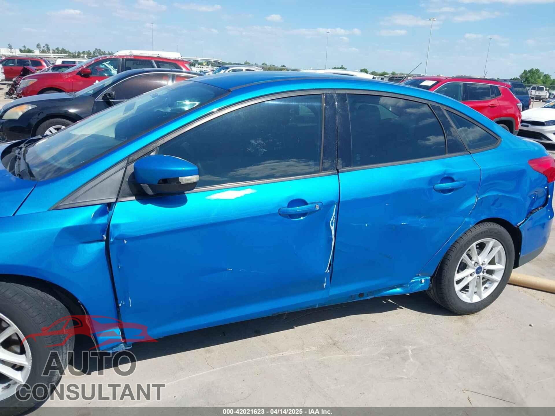FORD FOCUS 2015 - 1FADP3F21FL379837