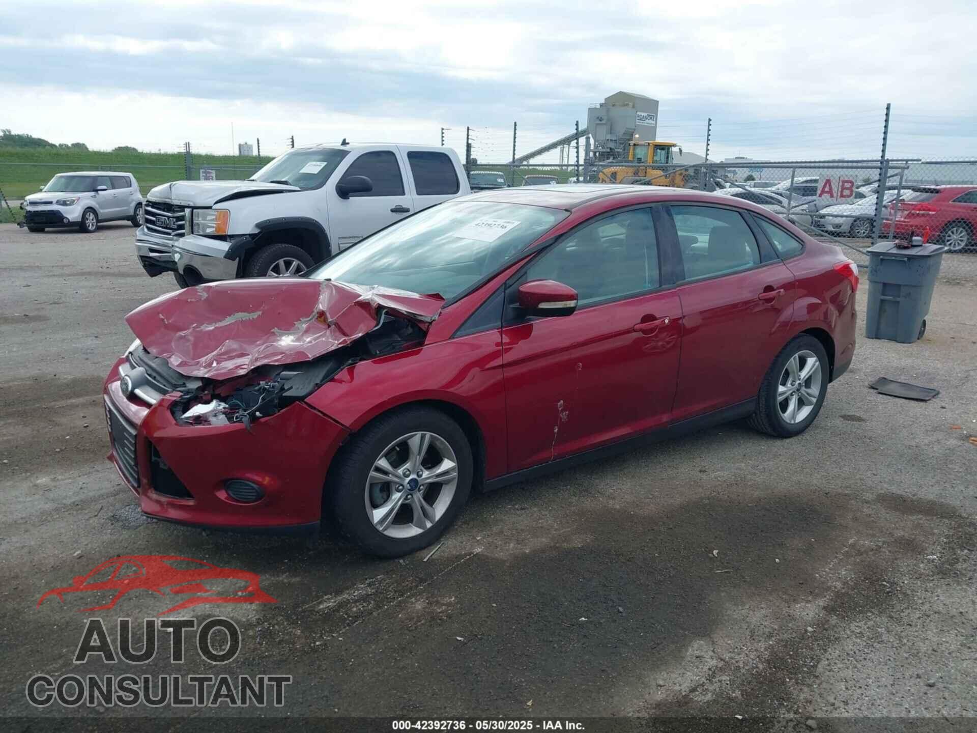 FORD FOCUS 2014 - 1FADP3F27EL227656