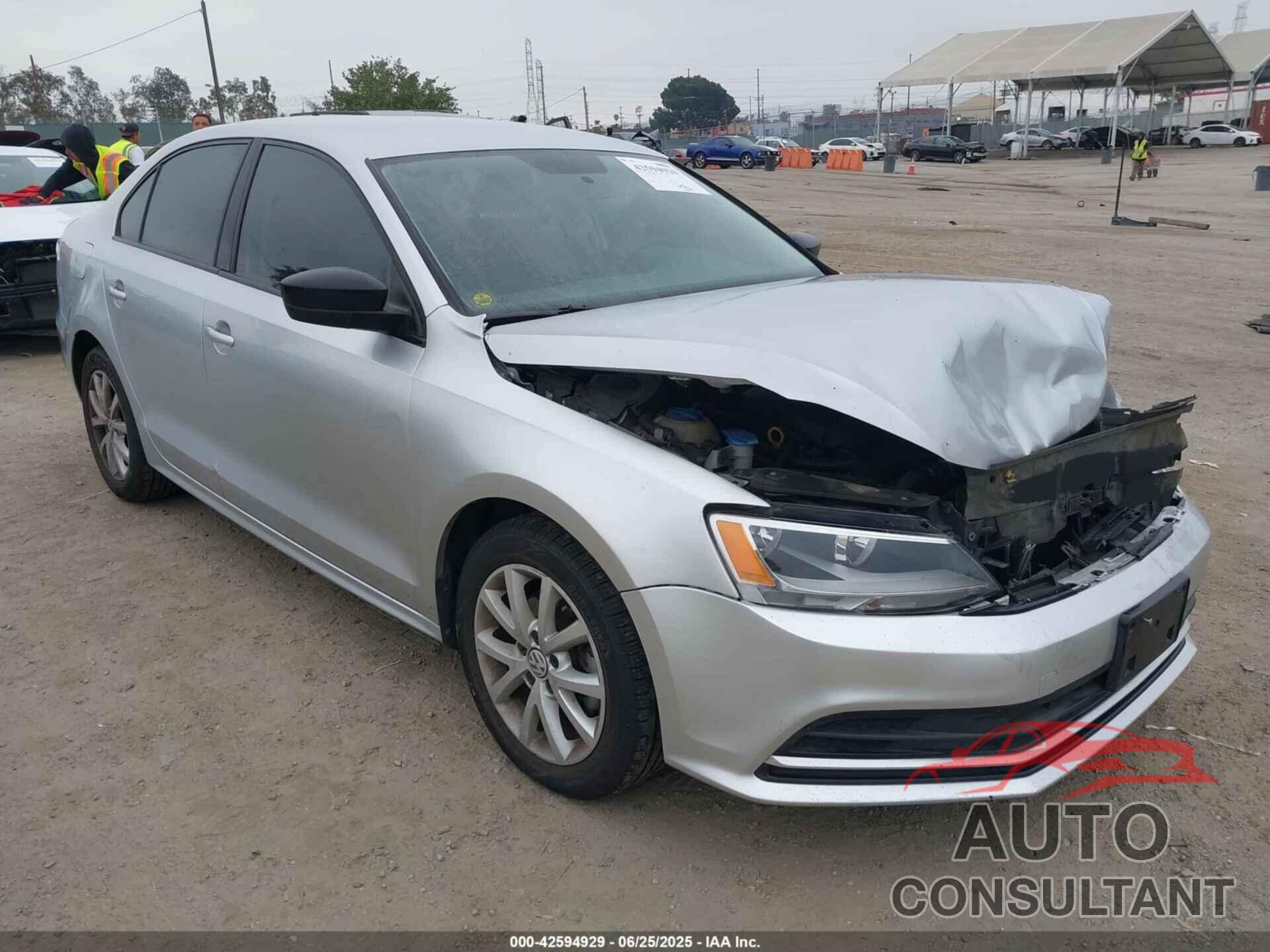 VOLKSWAGEN JETTA 2015 - 3VWD17AJ3FM324044