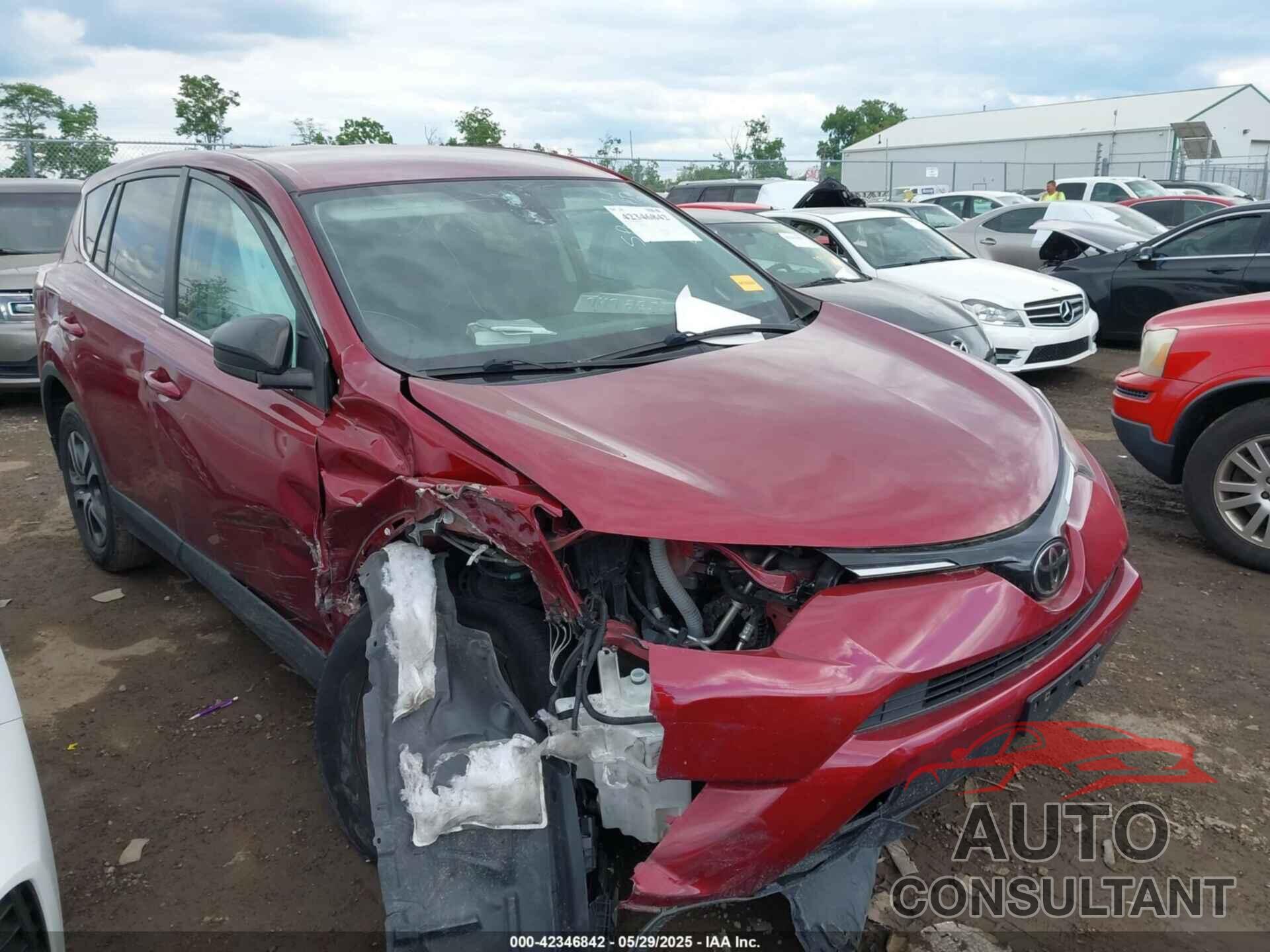 TOYOTA RAV4 2018 - 2T3ZFREV0JW436178