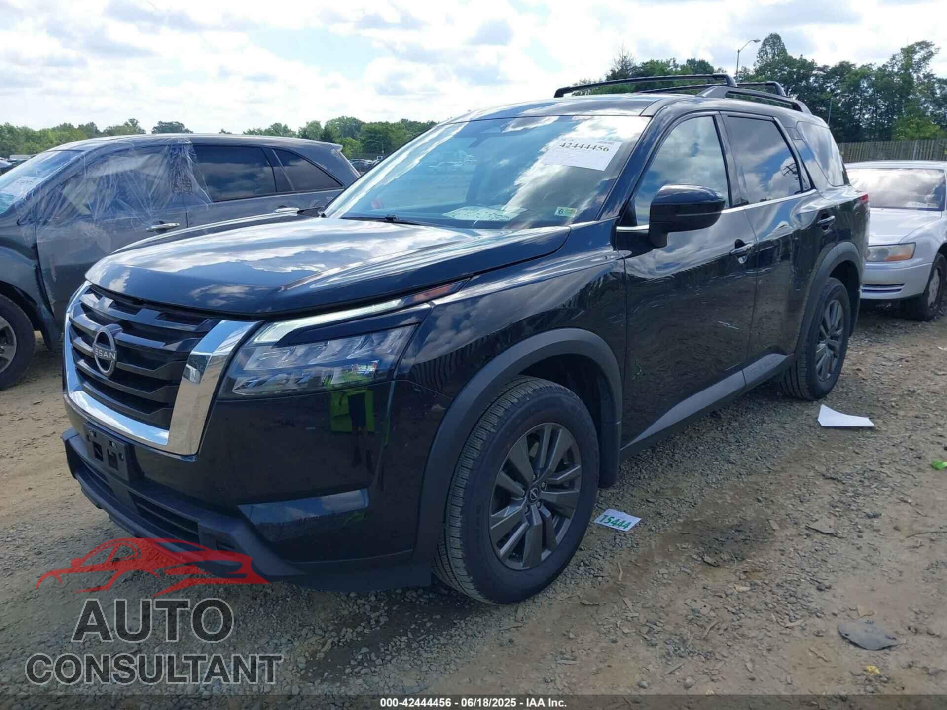 NISSAN PATHFINDER 2023 - 5N1DR3BD2PC272336
