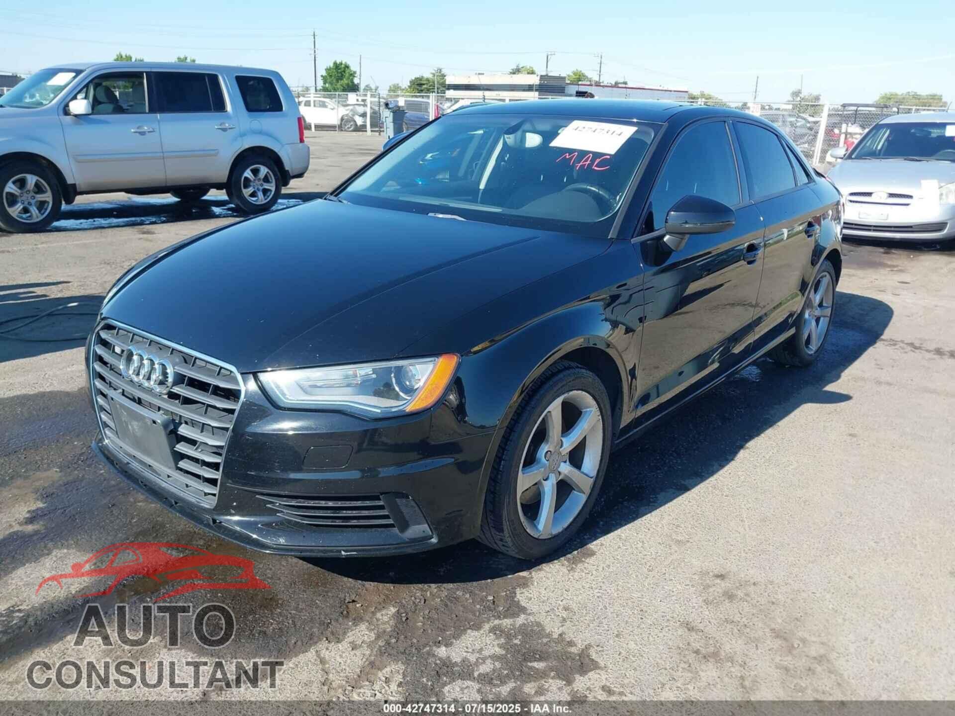 AUDI A3 2015 - WAUBFGFF4F1007982