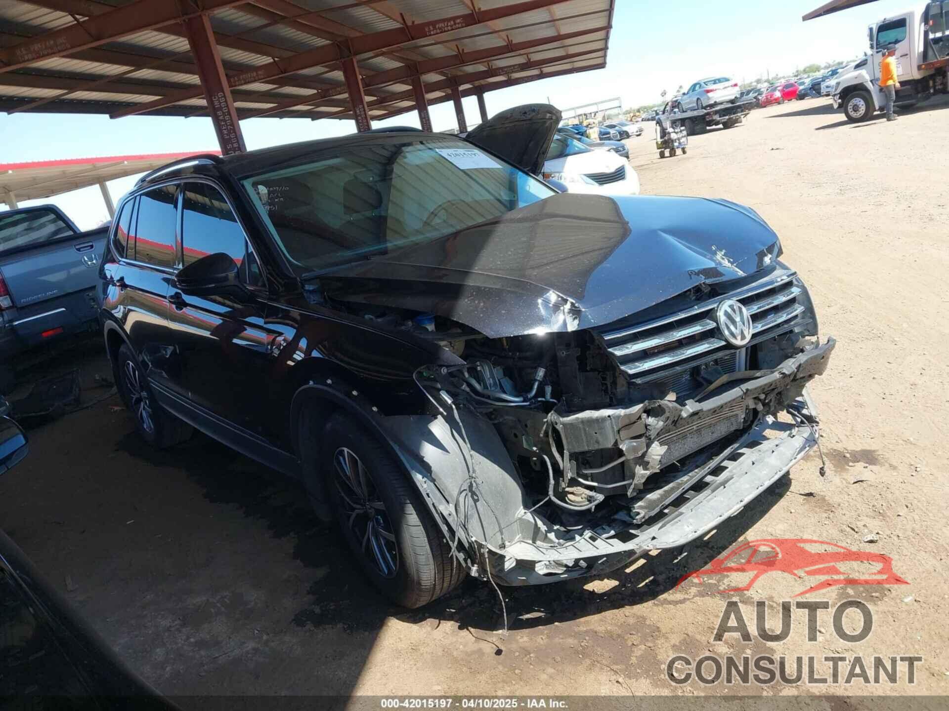 VOLKSWAGEN TIGUAN 2019 - 3VV3B7AX7KM199951