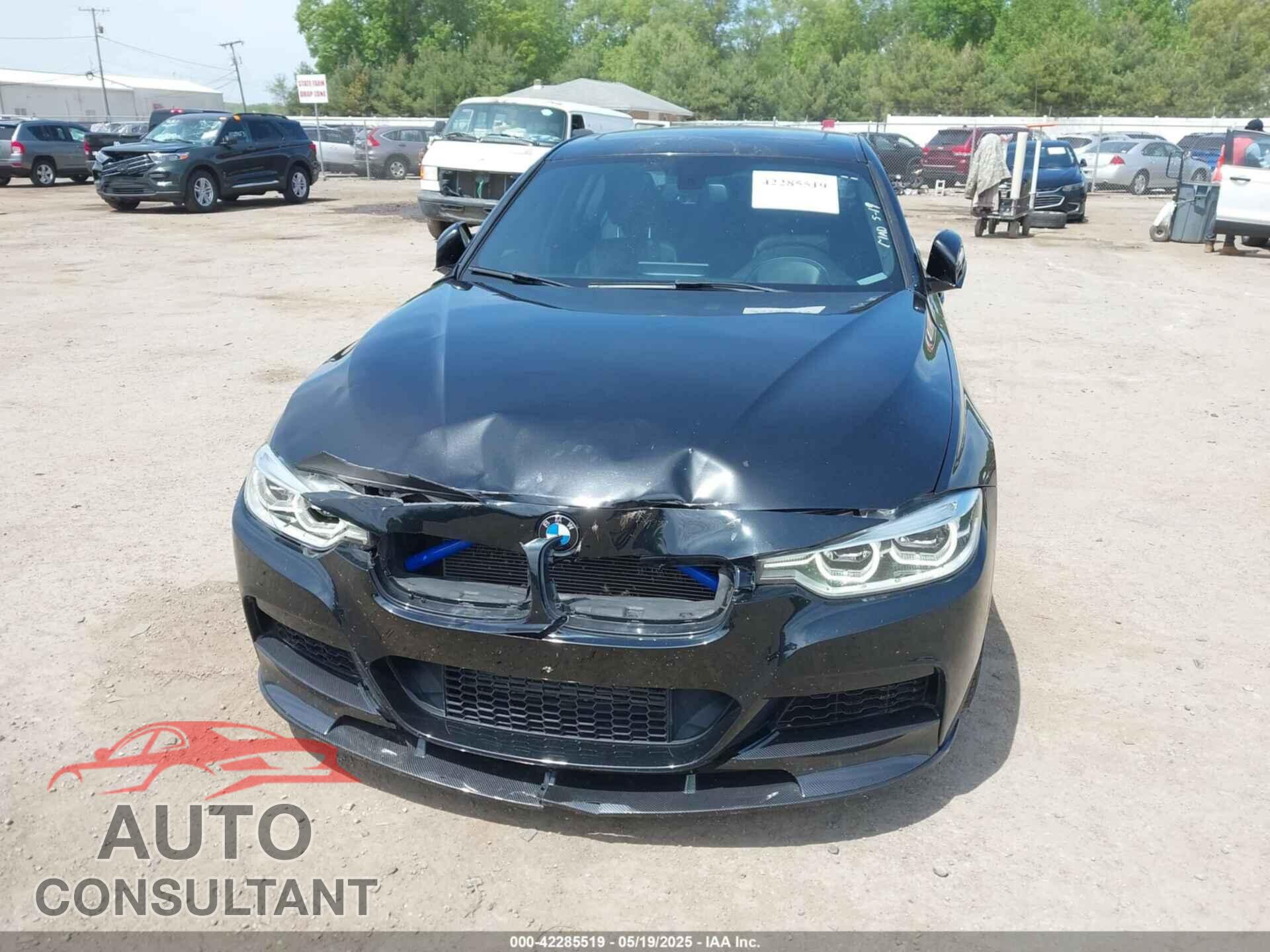 BMW 328I 2016 - WBA8E9G54GNU28044