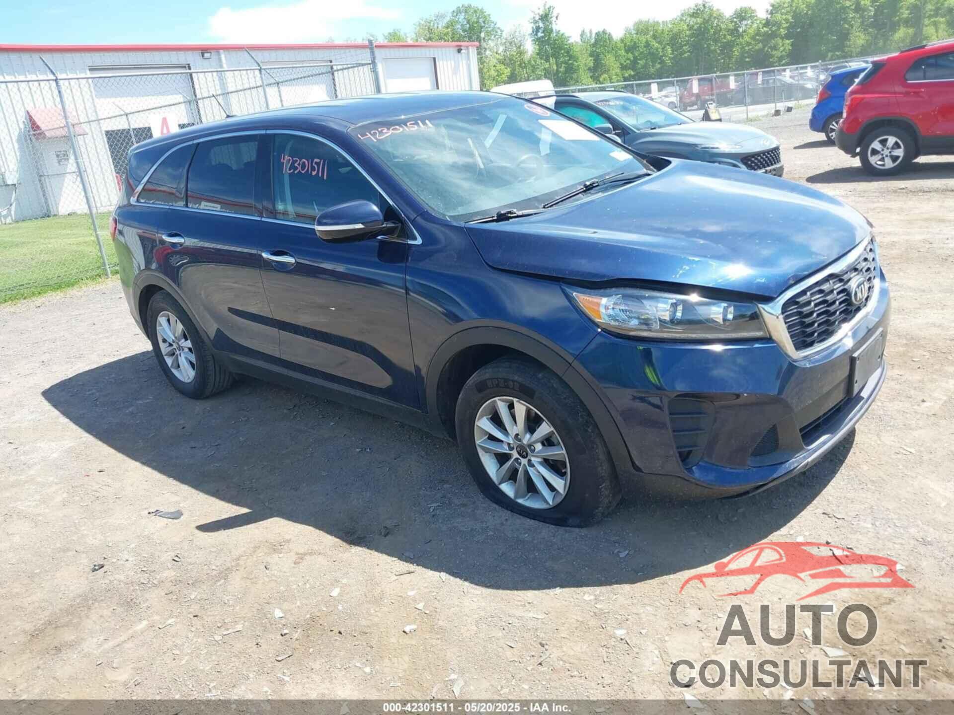 KIA SORENTO 2019 - 5XYPG4A33KG463046