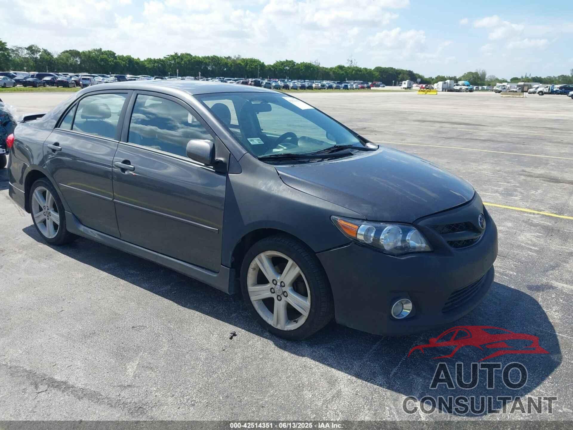 TOYOTA COROLLA 2013 - 2T1BU4EE6DC051104