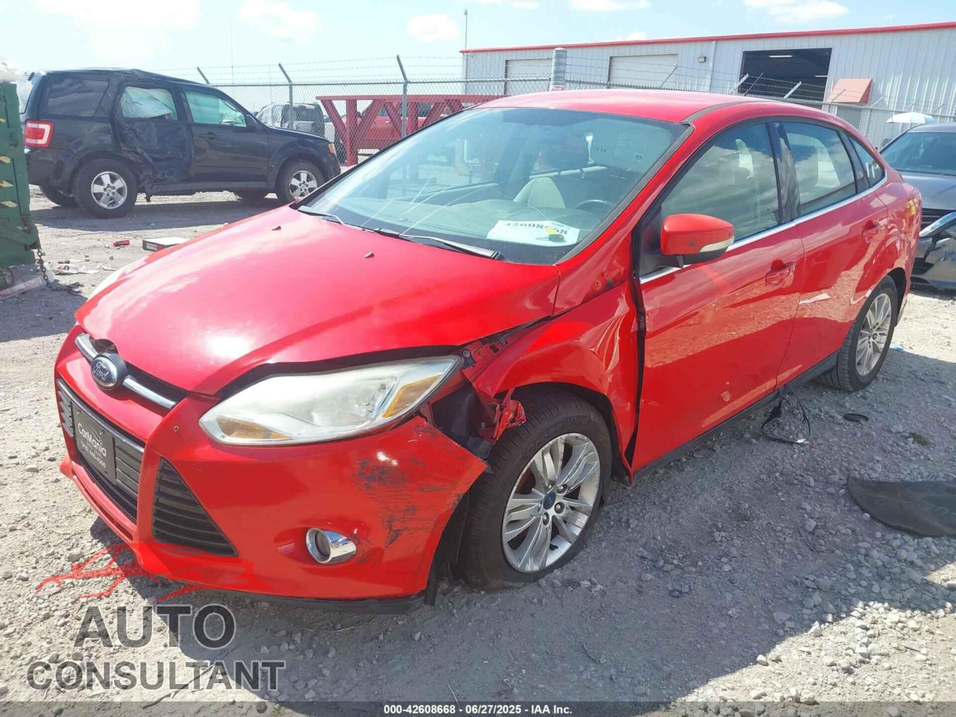 FORD FOCUS 2012 - 1FAHP3H26CL367838