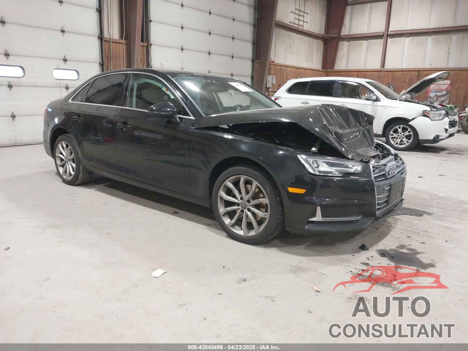 AUDI A4 2019 - WAUHMAF45KN011814