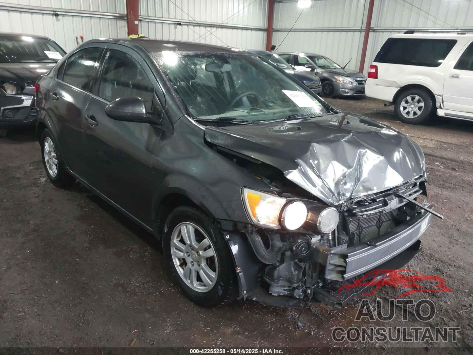 CHEVROLET SONIC 2016 - 1G1JC5SH1G4150061