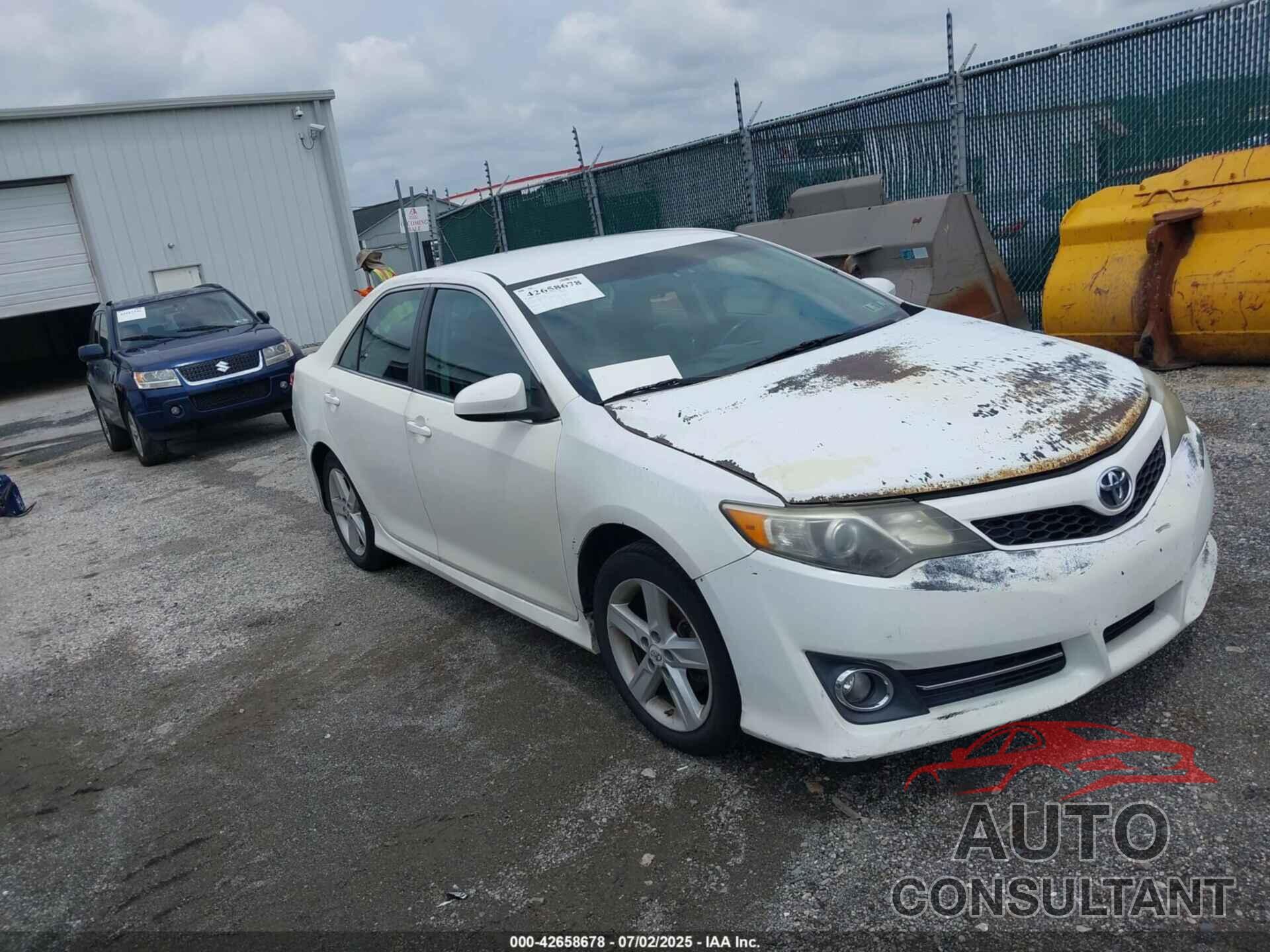 TOYOTA CAMRY 2014 - 4T1BF1FK9EU328177