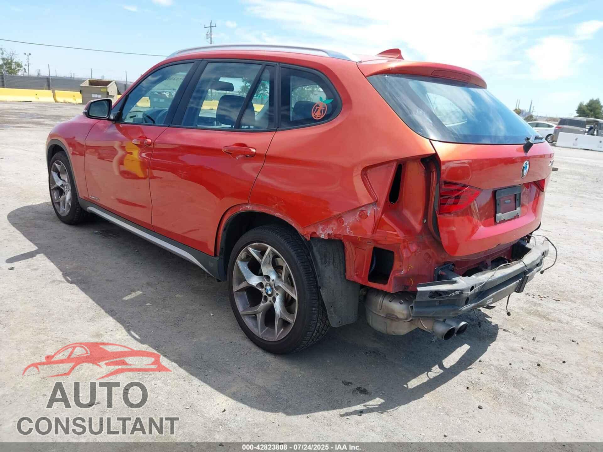 BMW X1 2015 - WBAVL1C55FVY35210