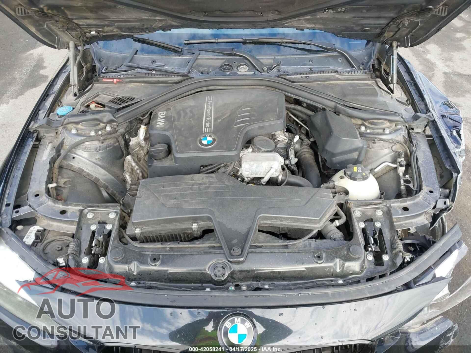 BMW 320I 2016 - WBA8E1G52GNU11325