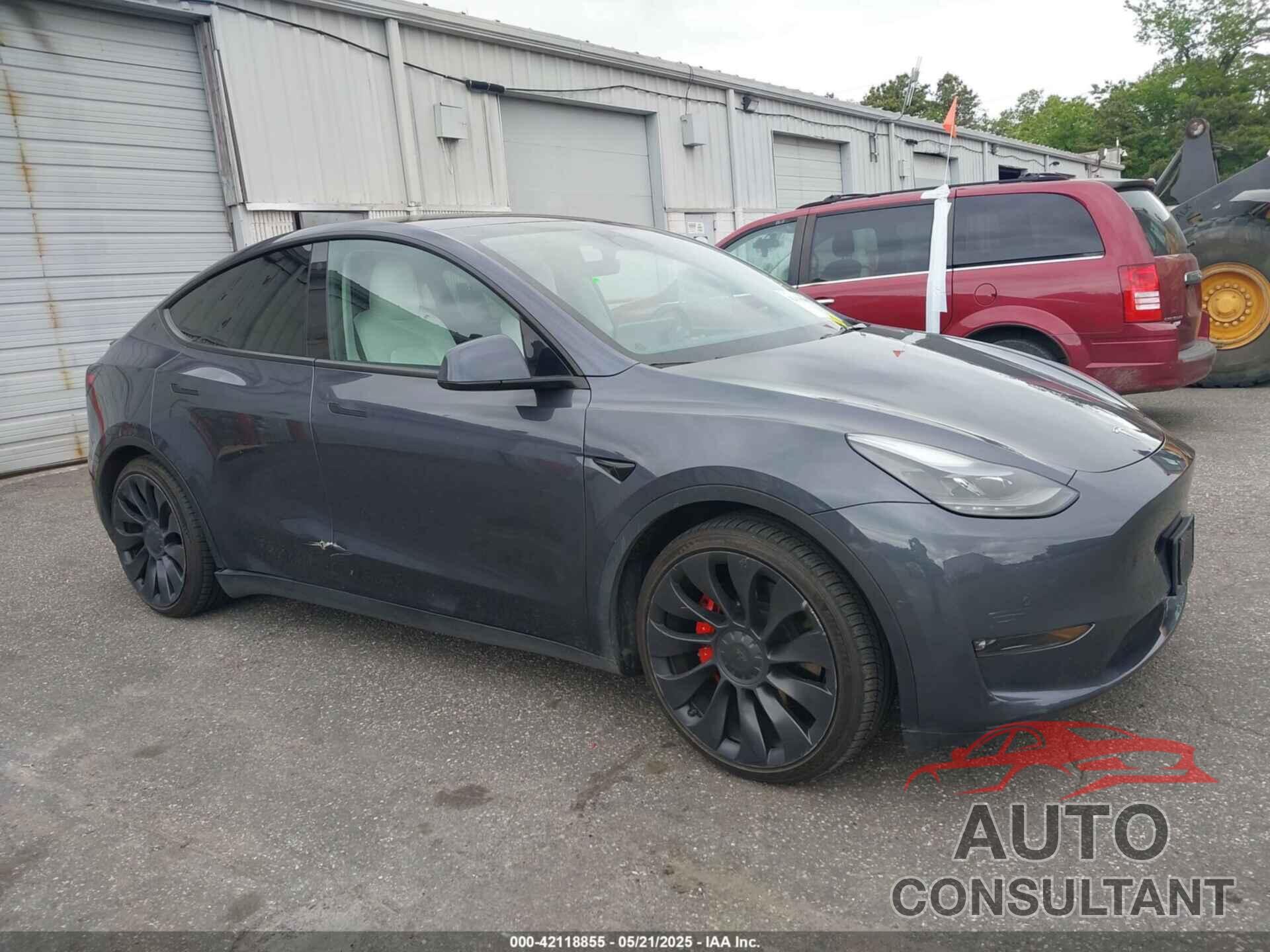 TESLA MODEL Y 2022 - 7SAYGDEF5NF544542