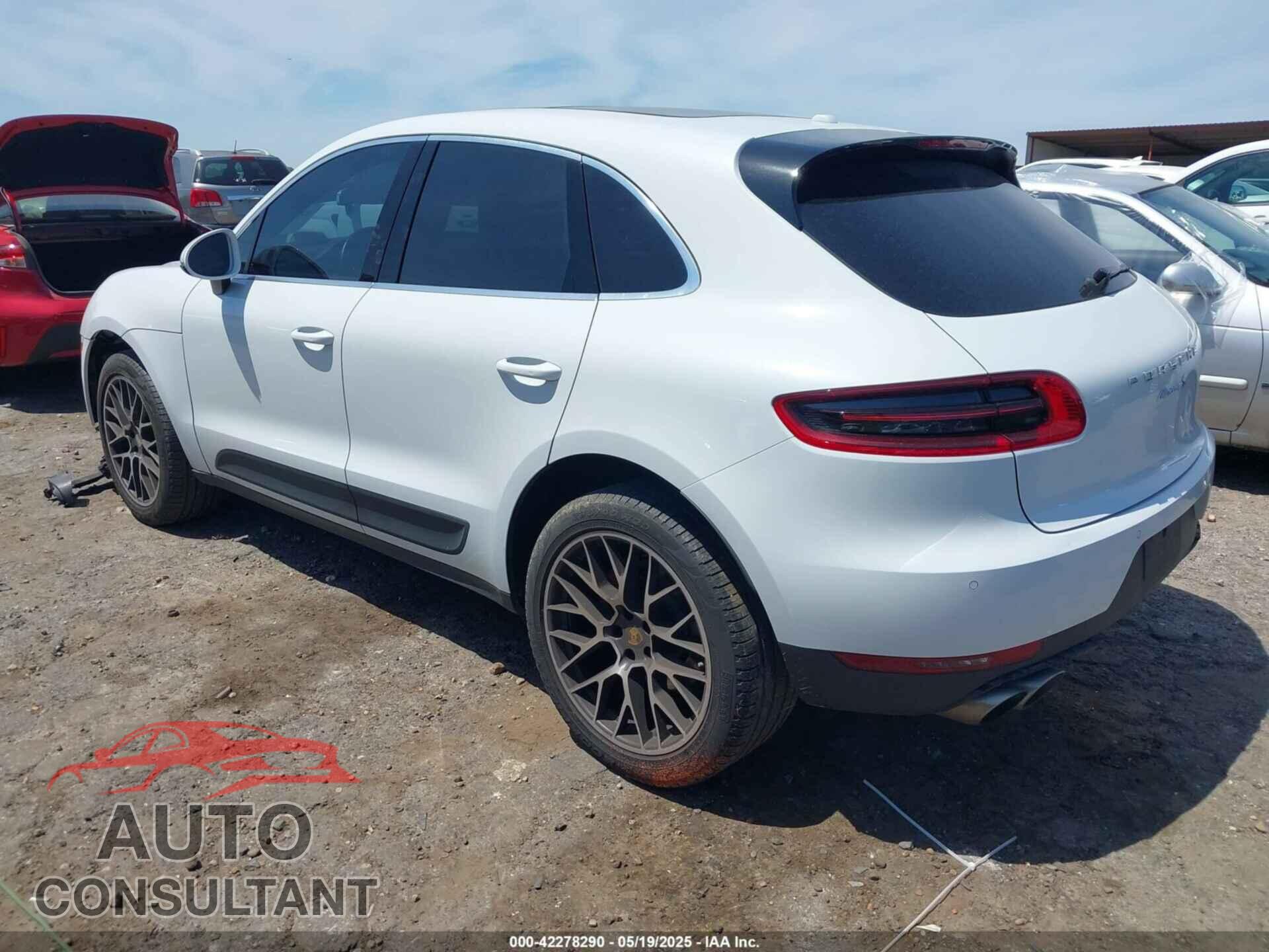 PORSCHE MACAN 2016 - WP1AB2A58GLB51308