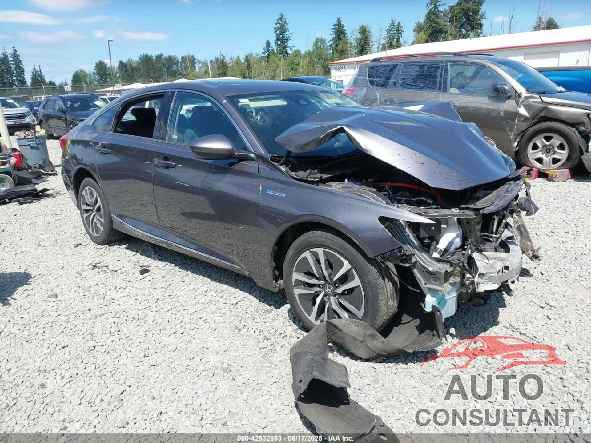 HONDA ACCORD HYBRID 2018 - 1HGCV3F45JA000731