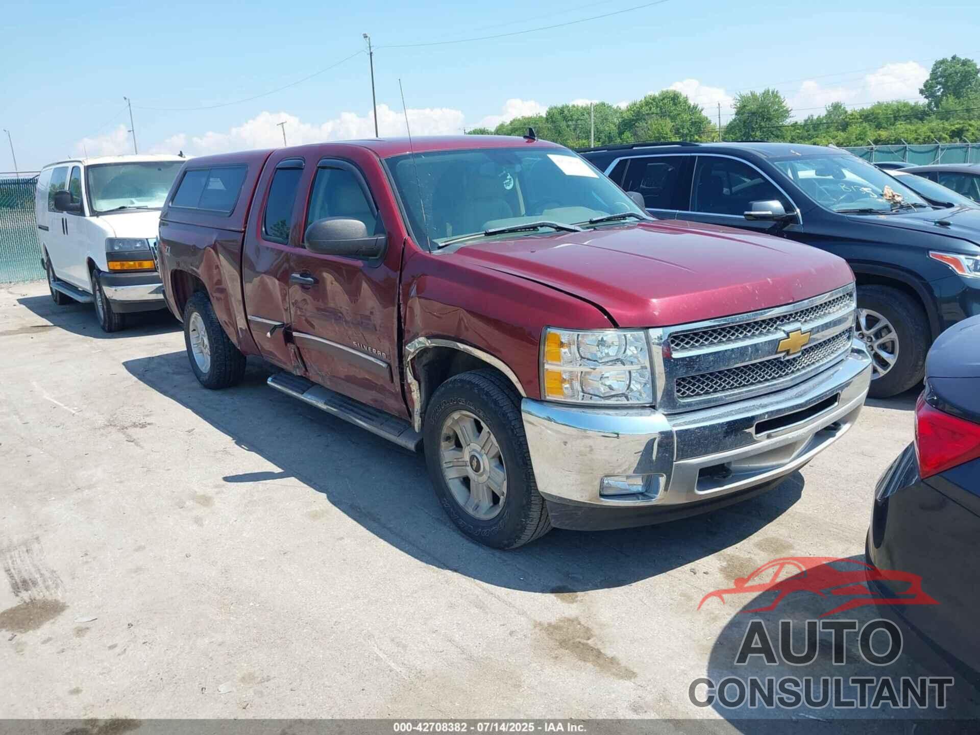 CHEVROLET SILVERADO 1500 2013 - 1GCRKSE71DZ287787