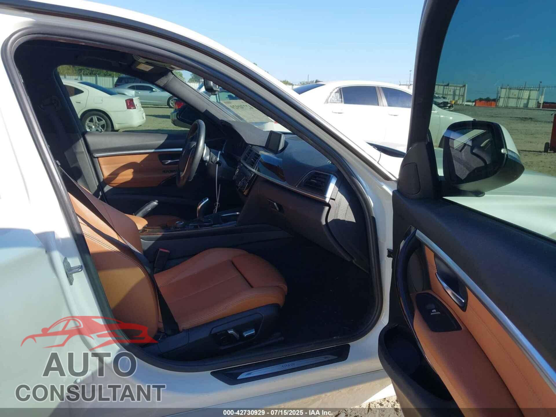 BMW 328I 2016 - WBA8E9G50GNU29465