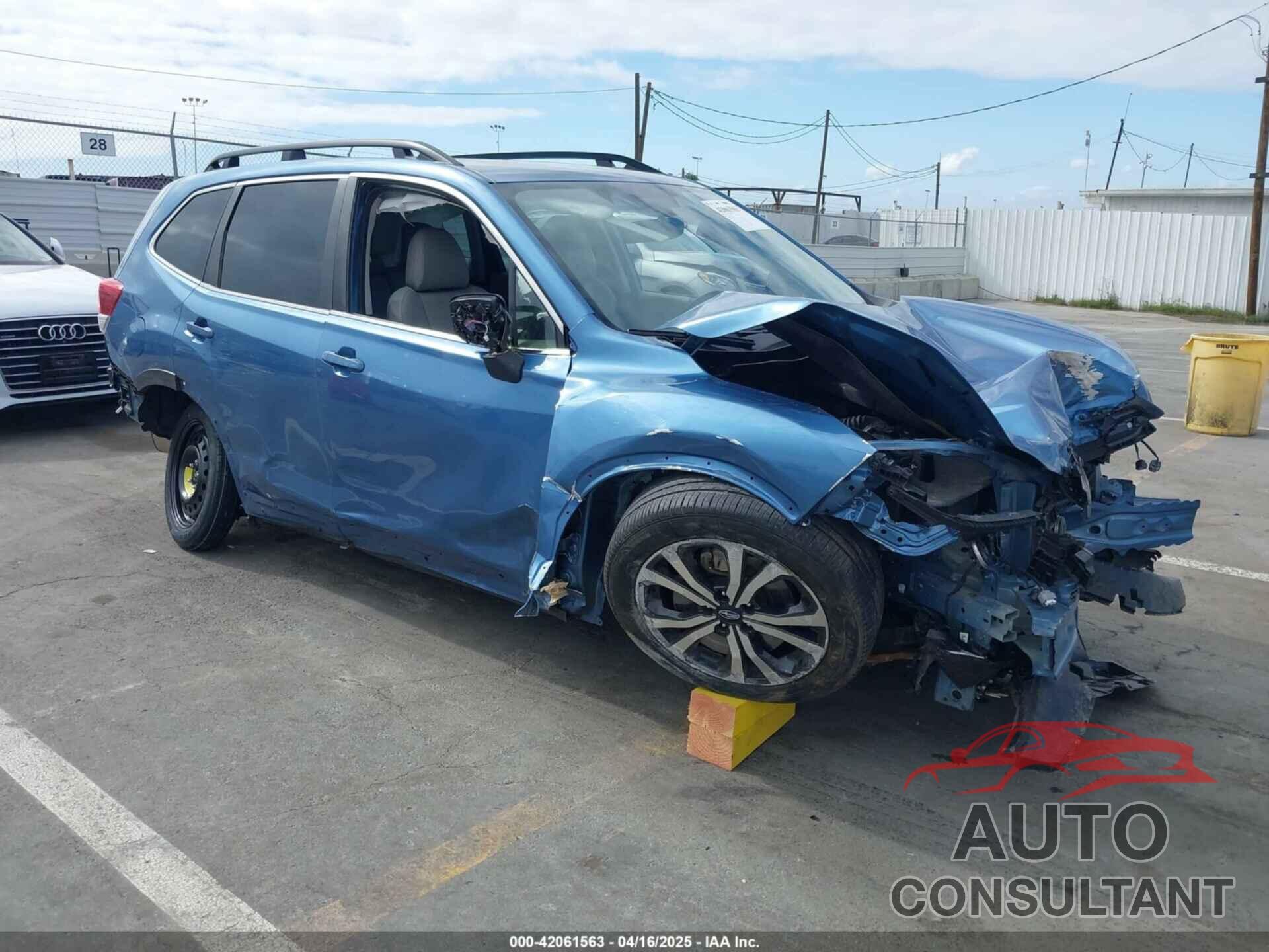 SUBARU FORESTER 2022 - JF2SKAPC5NH519127