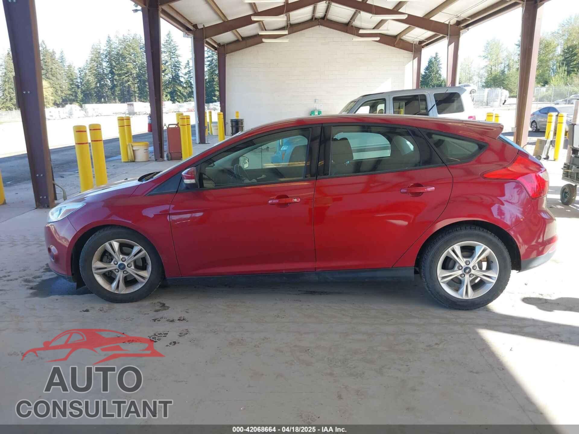FORD FOCUS 2013 - 1FADP3K21DL347246