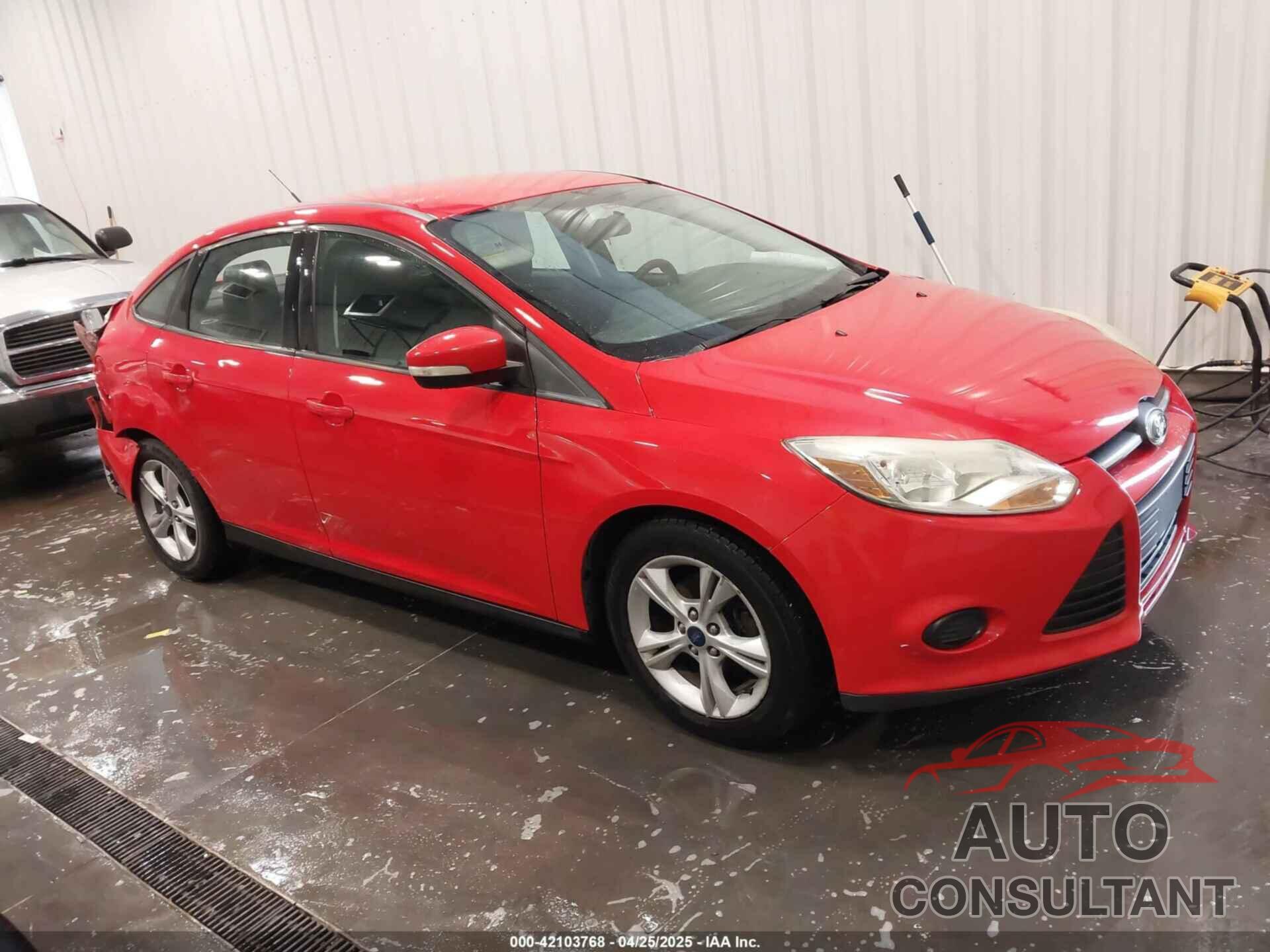 FORD FOCUS 2014 - 1FADP3F27EL432071